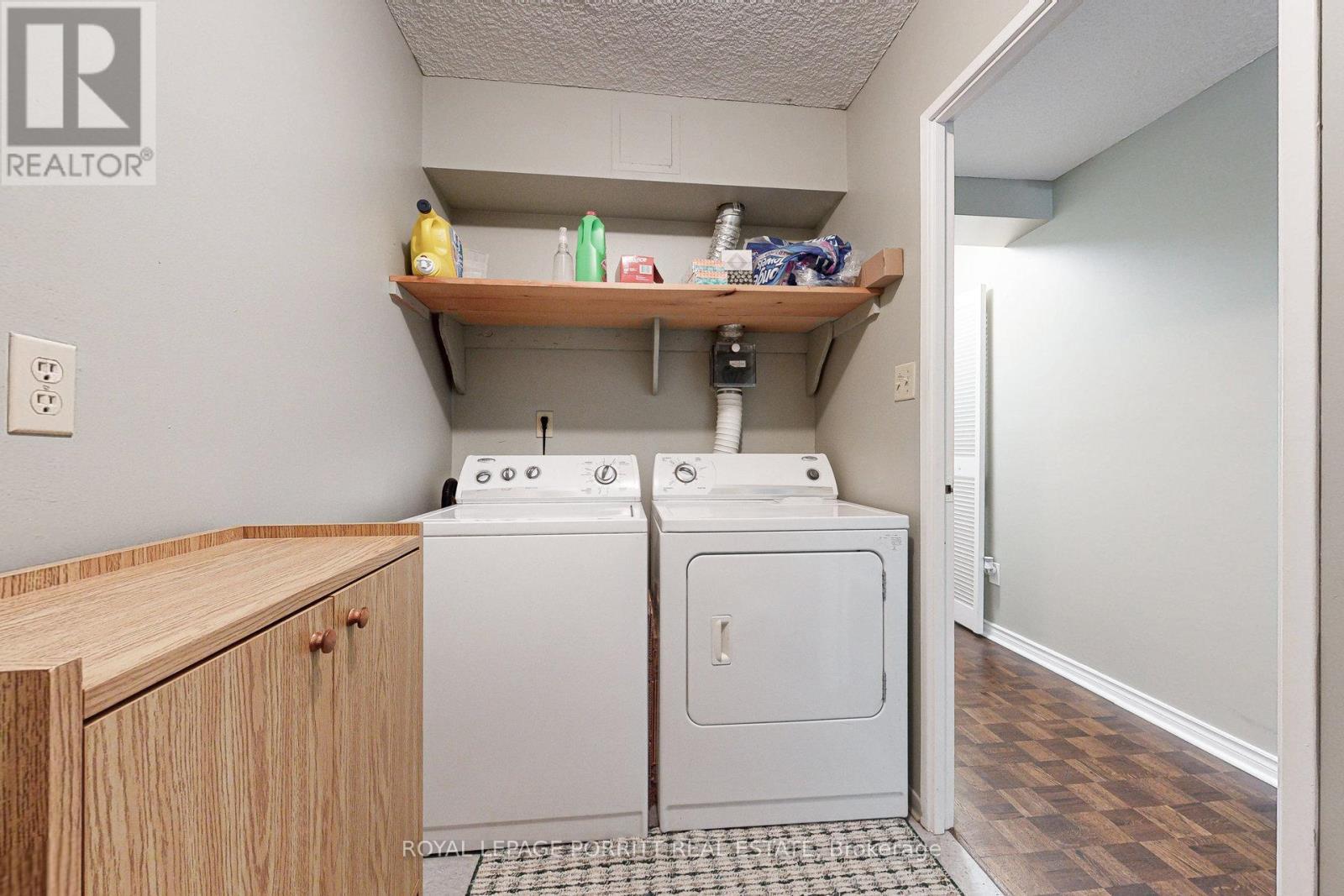 












201 - 1535 LAKESHORE ROAD E

,
Mississauga,




Ontario
L5E3E2

