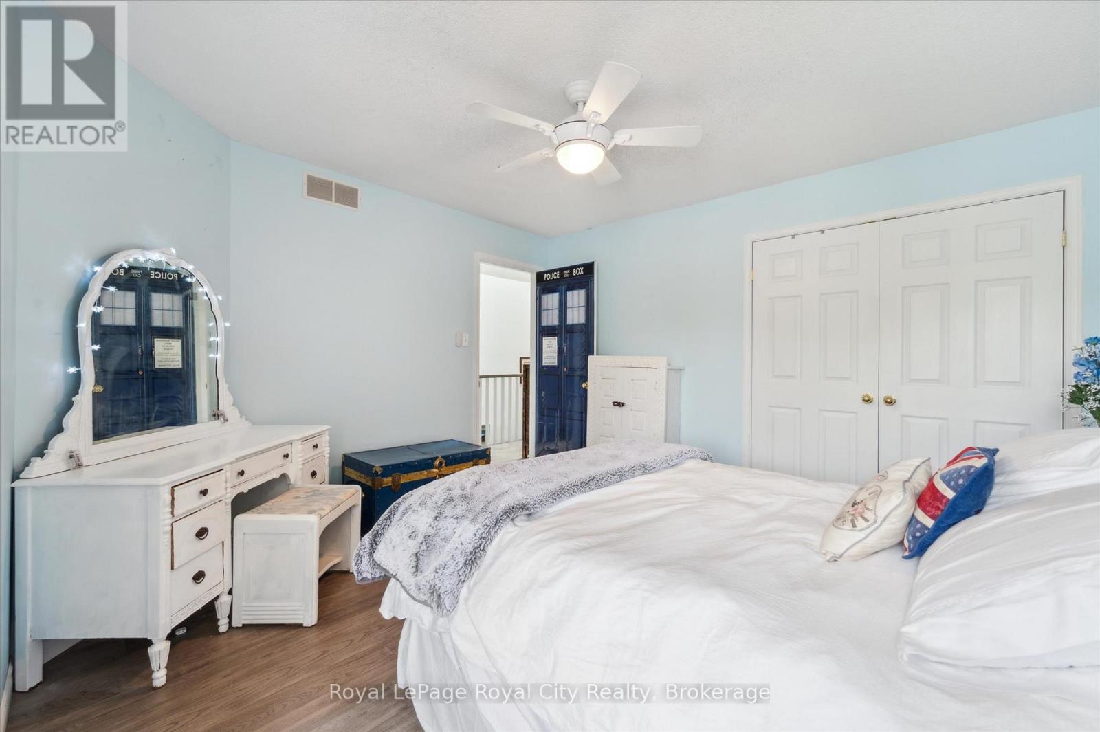 












21 MARILYN DRIVE

,
Guelph (Riverside Park),




Ontario
N1H1G9

