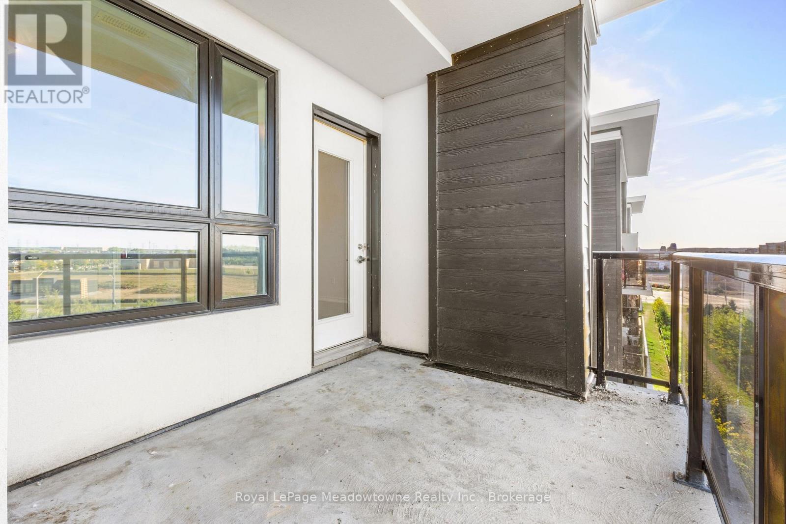 












511 - 630 SAUVE STREET

,
Milton (BE Beaty),




Ontario
L9T9A6

