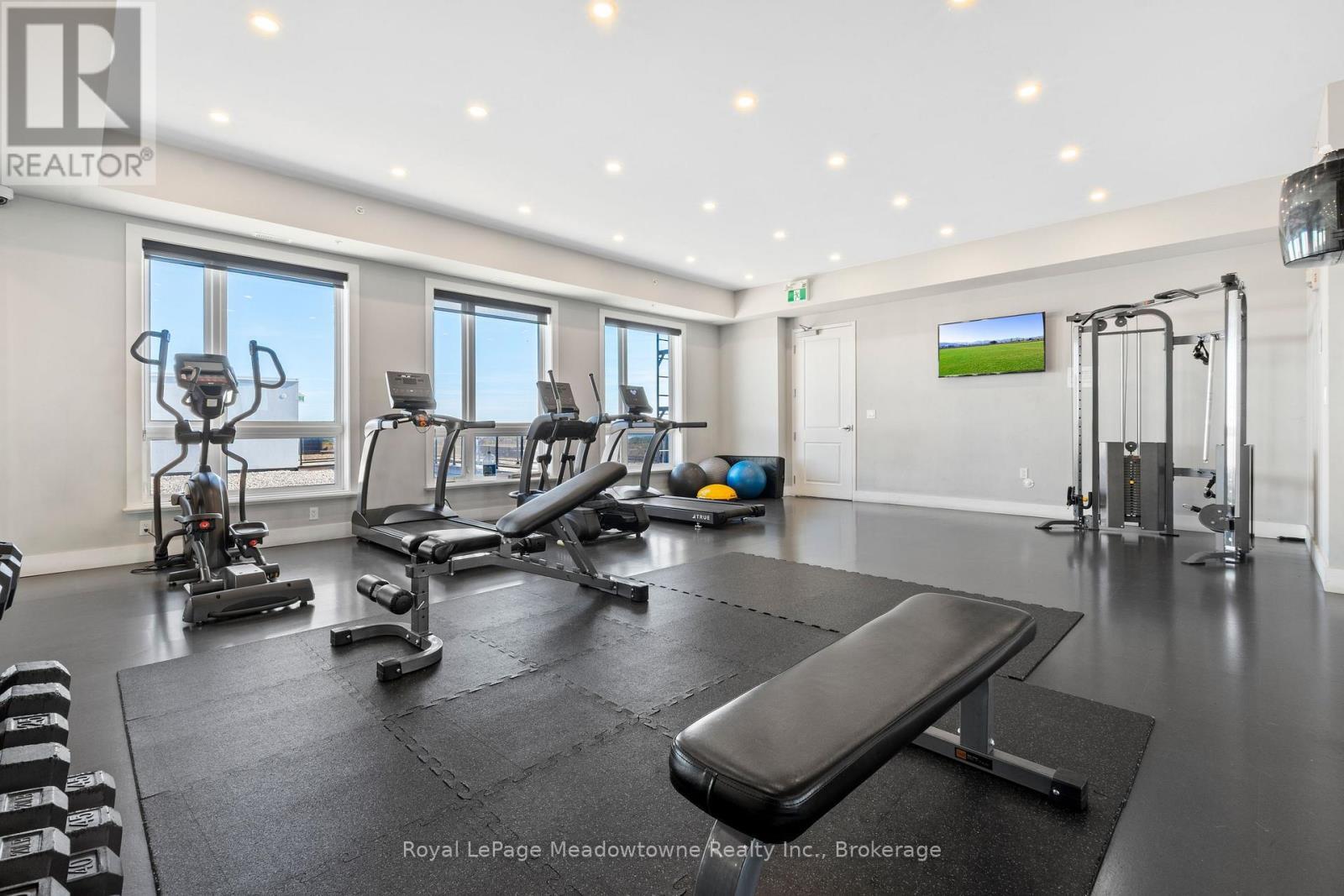 












511 - 630 SAUVE STREET

,
Milton (BE Beaty),




Ontario
L9T9A6

