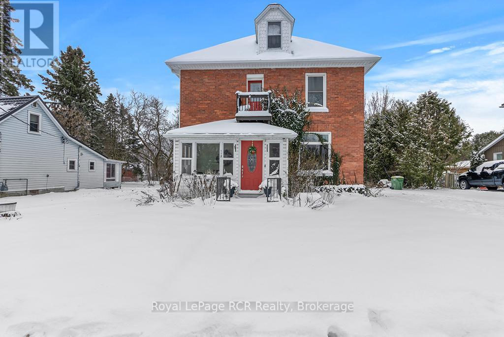 












112 TORONTO ROAD N

,
Grey Highlands,




Ontario
N0C1H0

