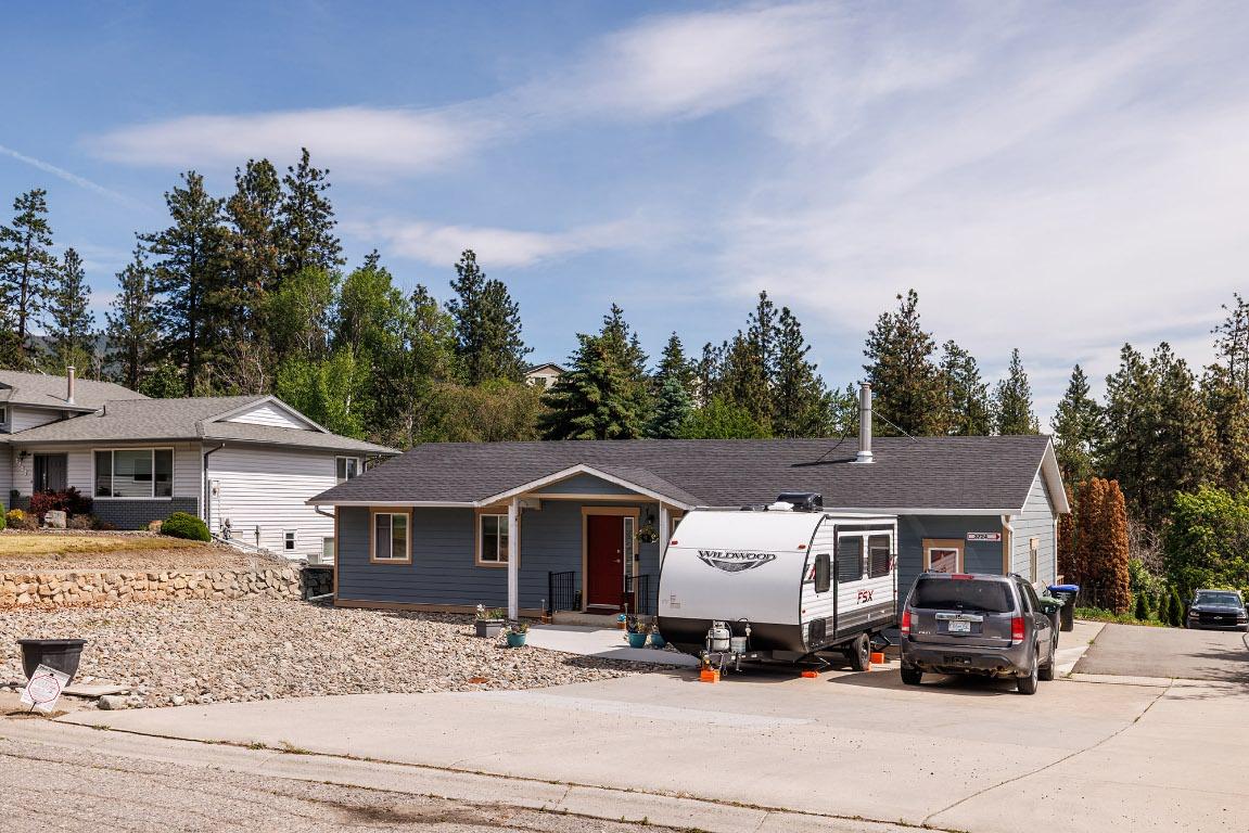 









3728


Glenway

Road,
West Kelowna,




BC
V4T 1E2

