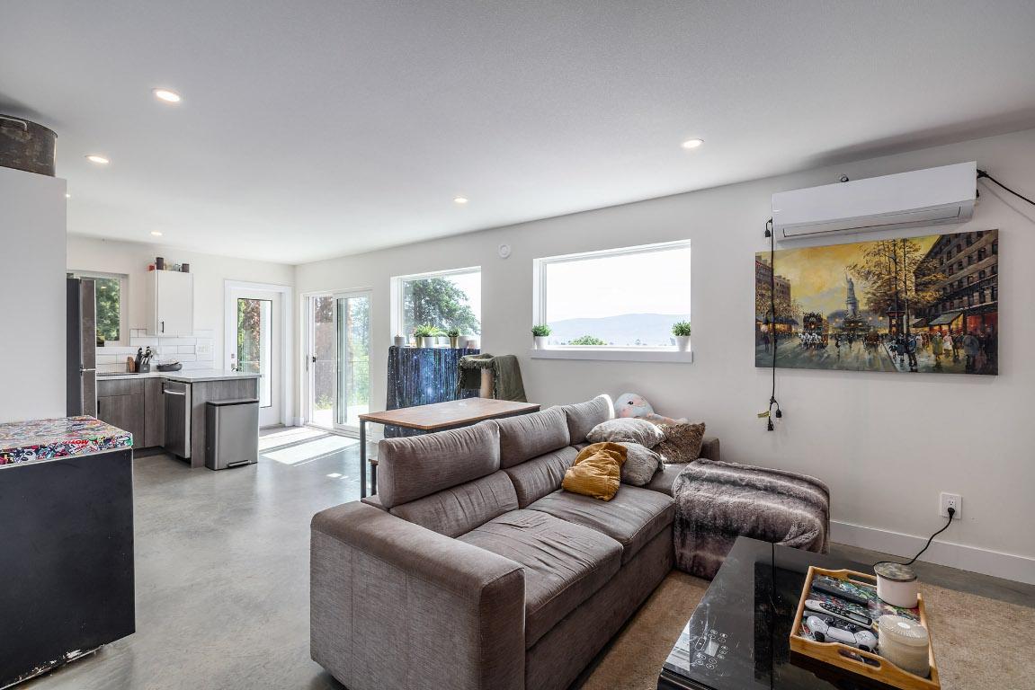 









3728


Glenway

Road,
West Kelowna,




BC
V4T 1E2

