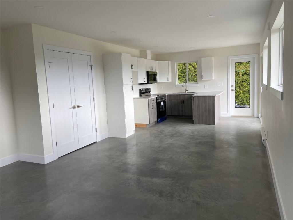 









3728


Glenway

Road,
West Kelowna,




BC
V4T 1E2

