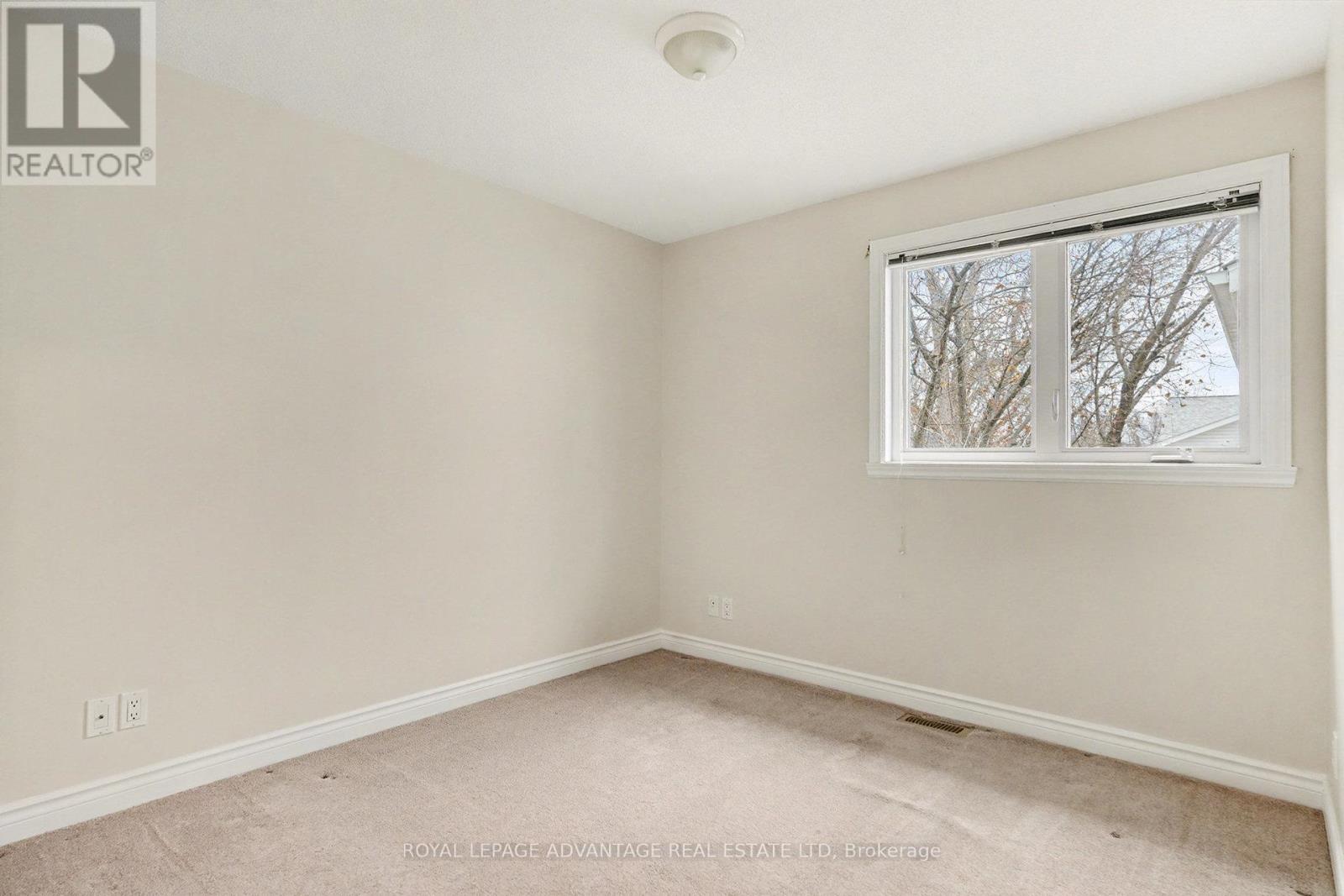 












11 QUEEN STREET

,
Perth,




Ontario
K7H2W4

