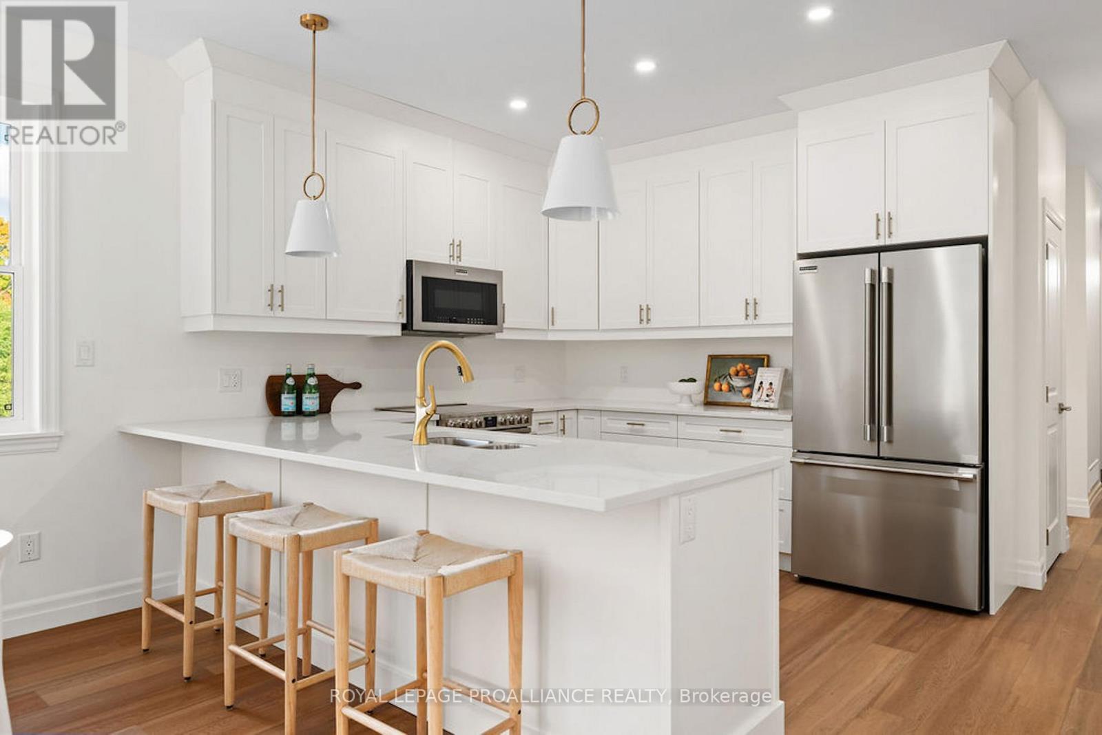 












175 POMEROY AVENUE

,
Tweed (Tweed (Village)),




Ontario
K0K3J0

