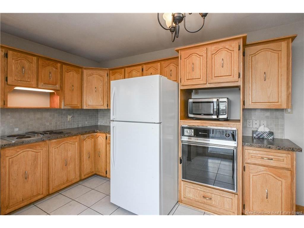 









858


Boul des Acadiens

BLVD,
Bertrand,




NB
E1W 1H3

