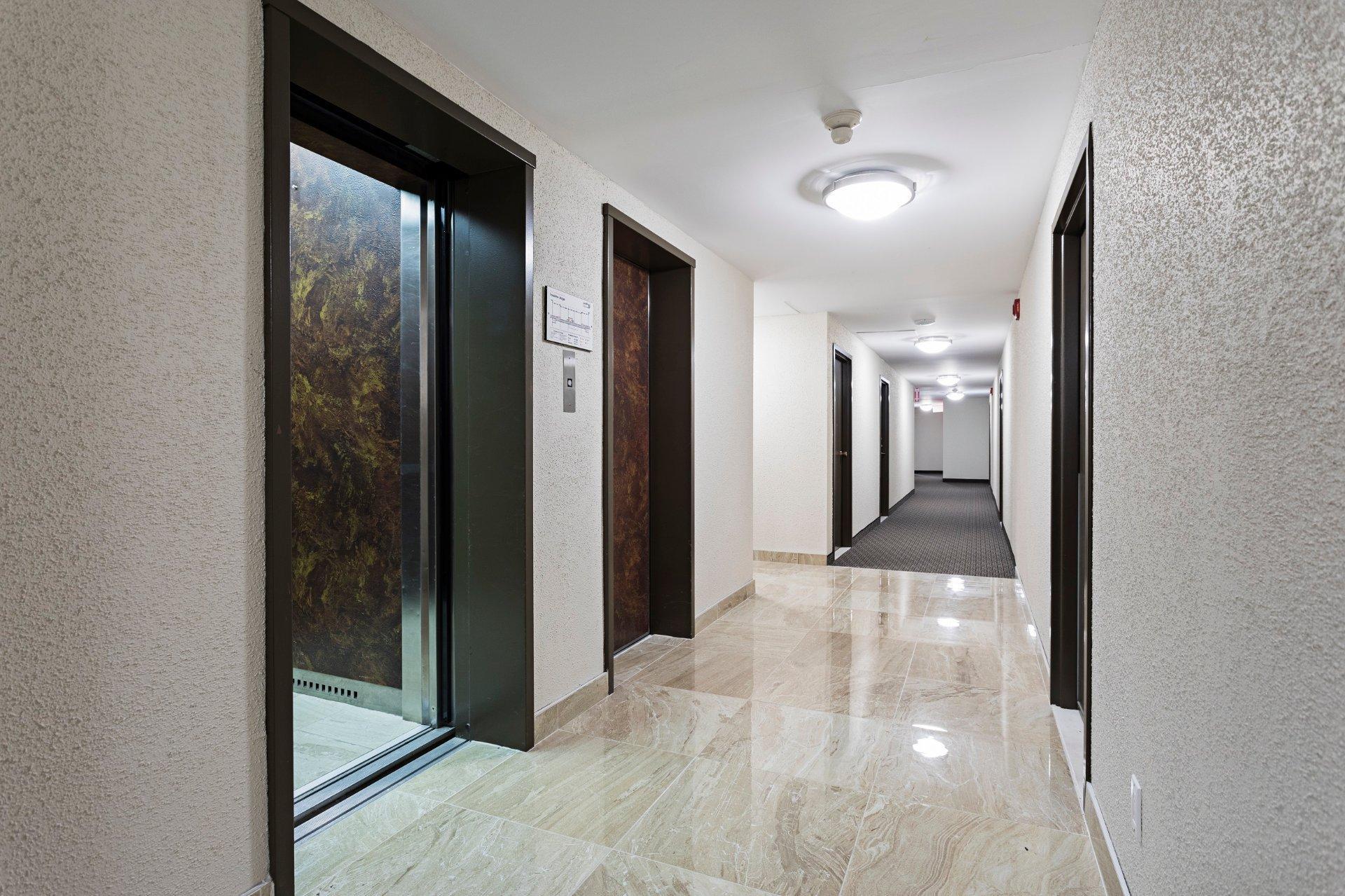 









110


Rue St-François N.

, 204,
Sherbrooke (Fleurimont),




QC
J1E3H6

