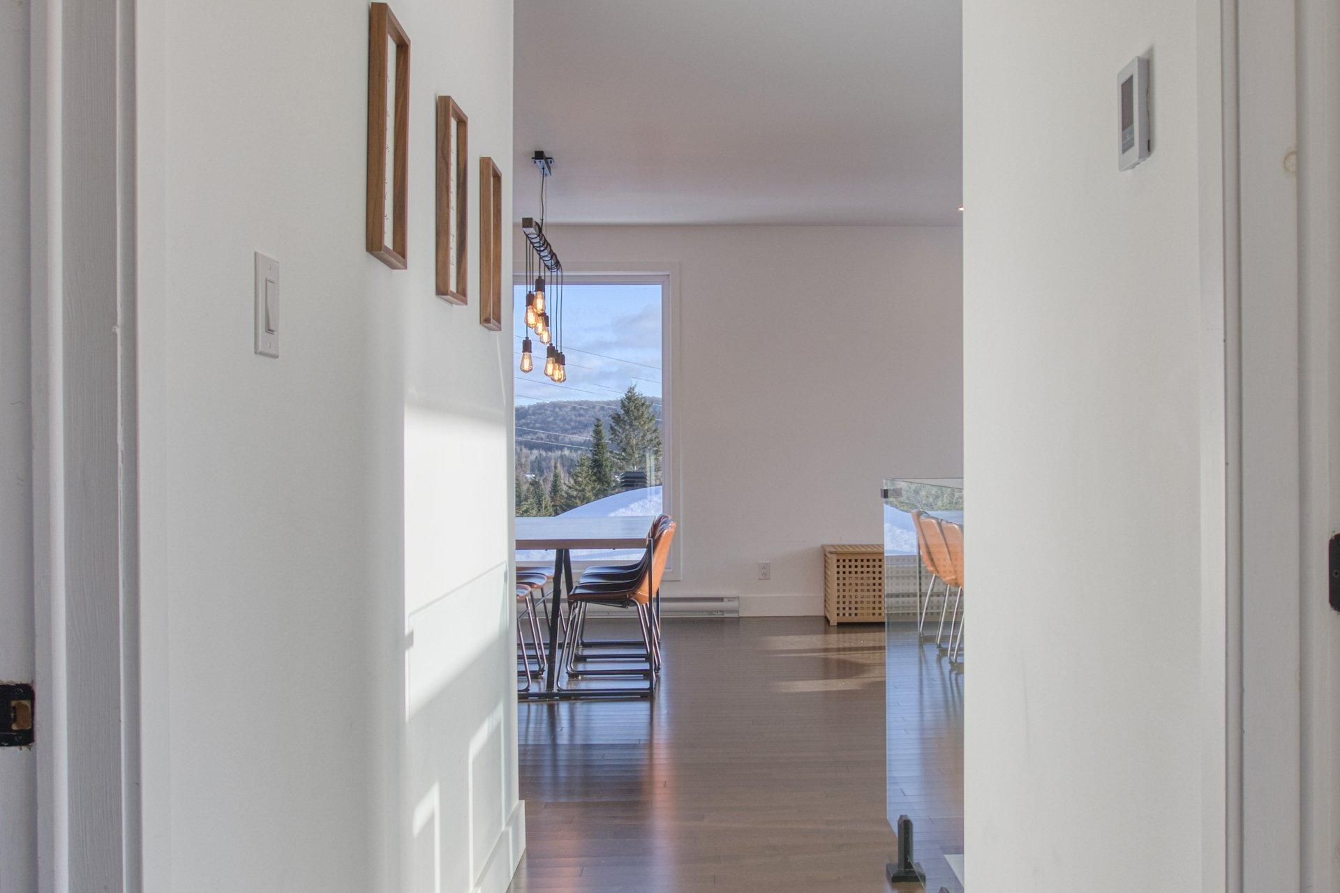 









649

 - 649A


Rue Beauregard

,
Sainte-Agathe-des-Monts,




QC
J8C0J2

