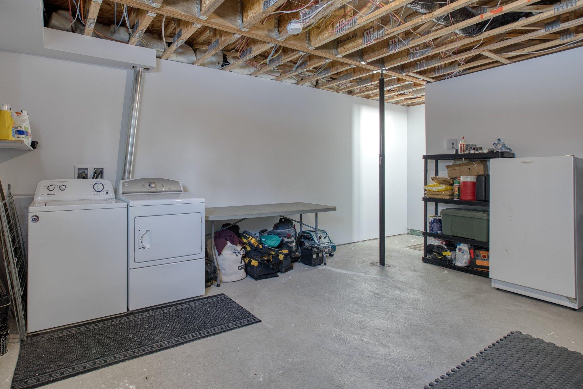 









649

 - 649A


Rue Beauregard

,
Sainte-Agathe-des-Monts,




QC
J8C0J2

