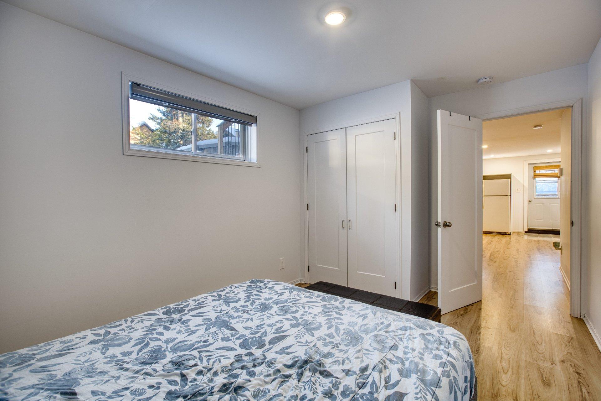 









649

 - 649A


Rue Beauregard

,
Sainte-Agathe-des-Monts,




QC
J8C0J2

