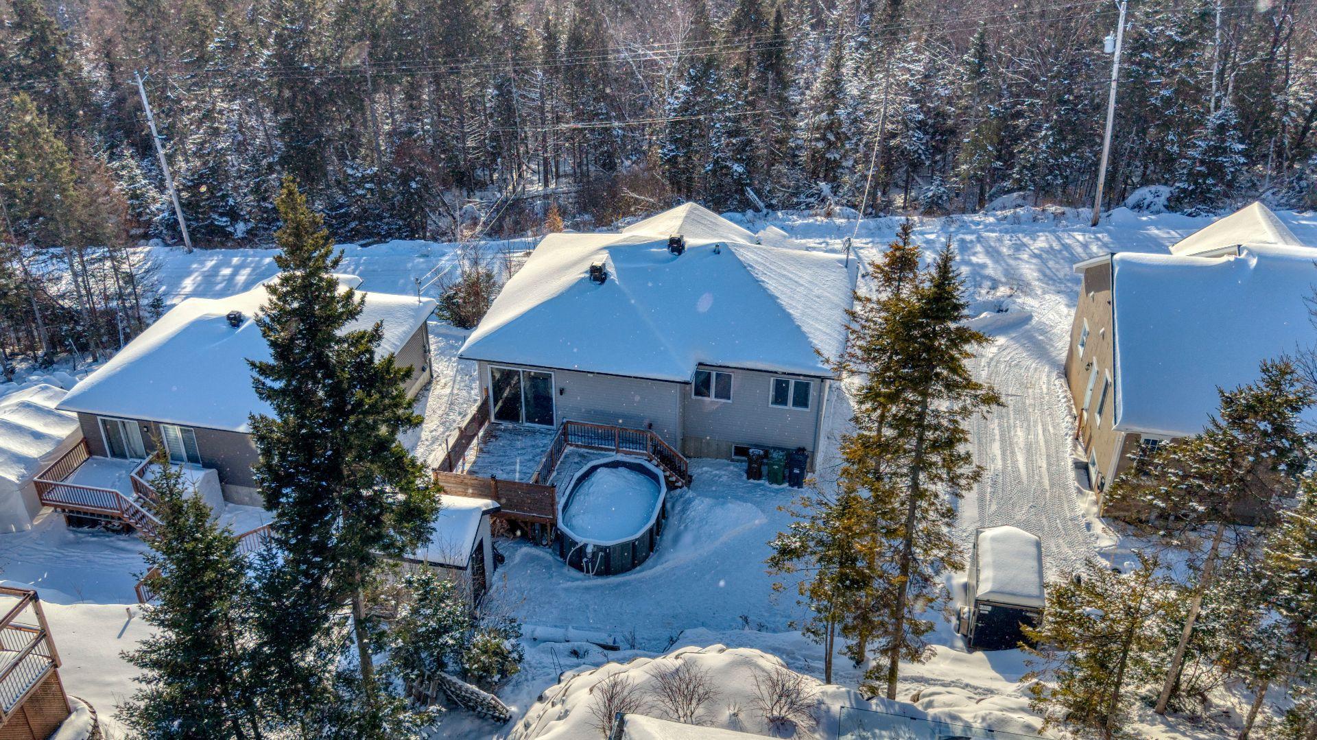 









649

 - 649A


Rue Beauregard

,
Sainte-Agathe-des-Monts,




QC
J8C0J2

