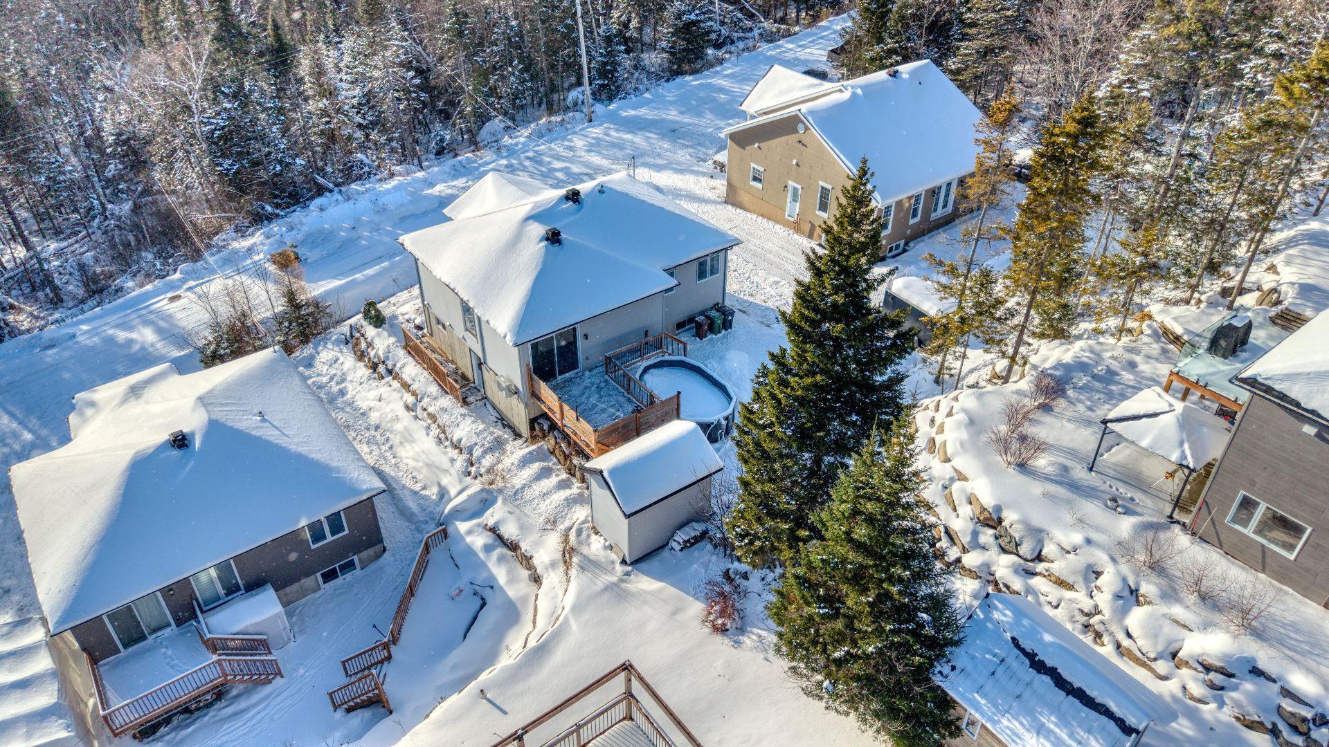 









649

 - 649A


Rue Beauregard

,
Sainte-Agathe-des-Monts,




QC
J8C0J2

