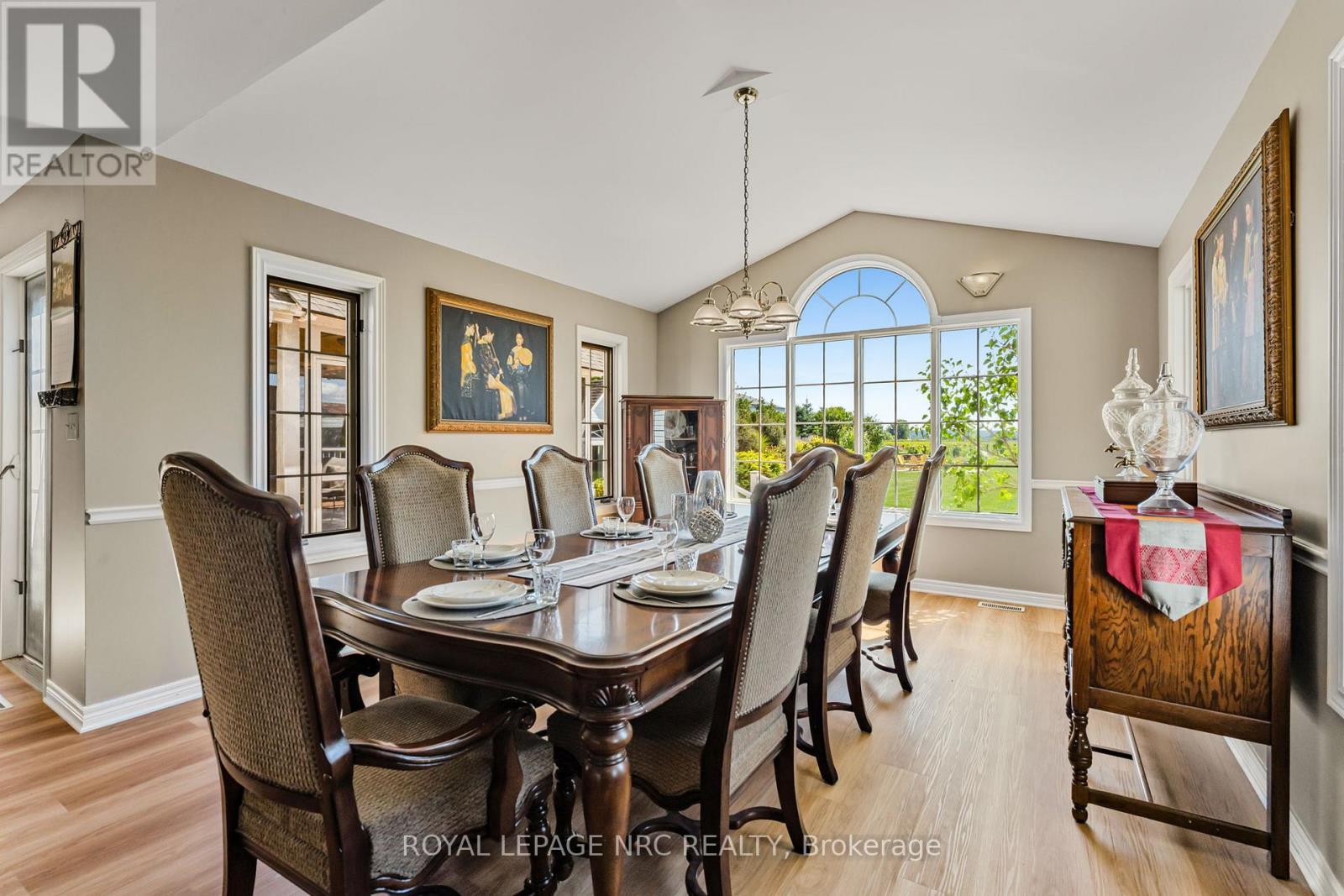 












1053 LINE 3 ROAD

,
Niagara-on-the-Lake (Virgil),




Ontario
L0S1J0

