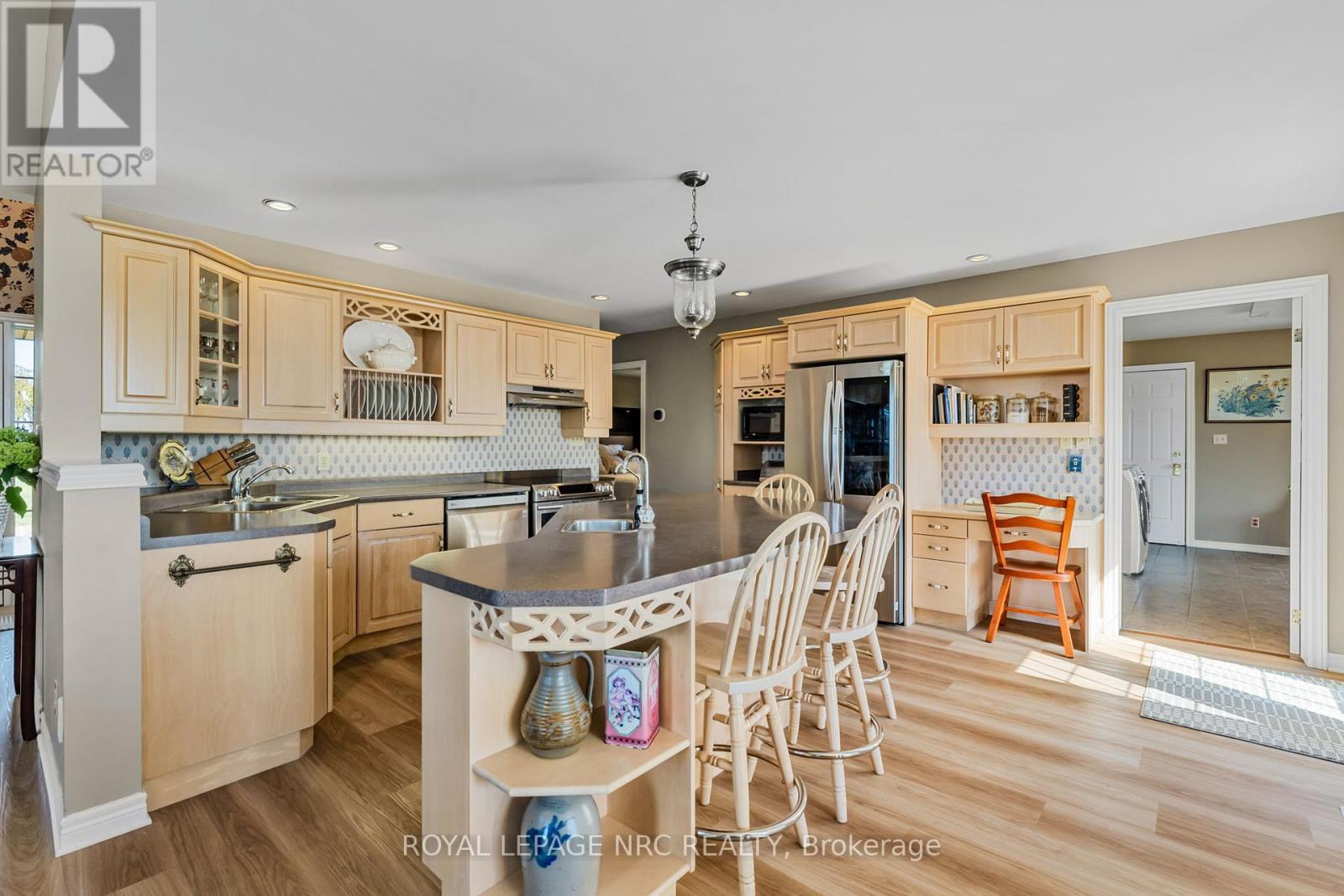 












1053 LINE 3 ROAD

,
Niagara-on-the-Lake (Virgil),




Ontario
L0S1J0

