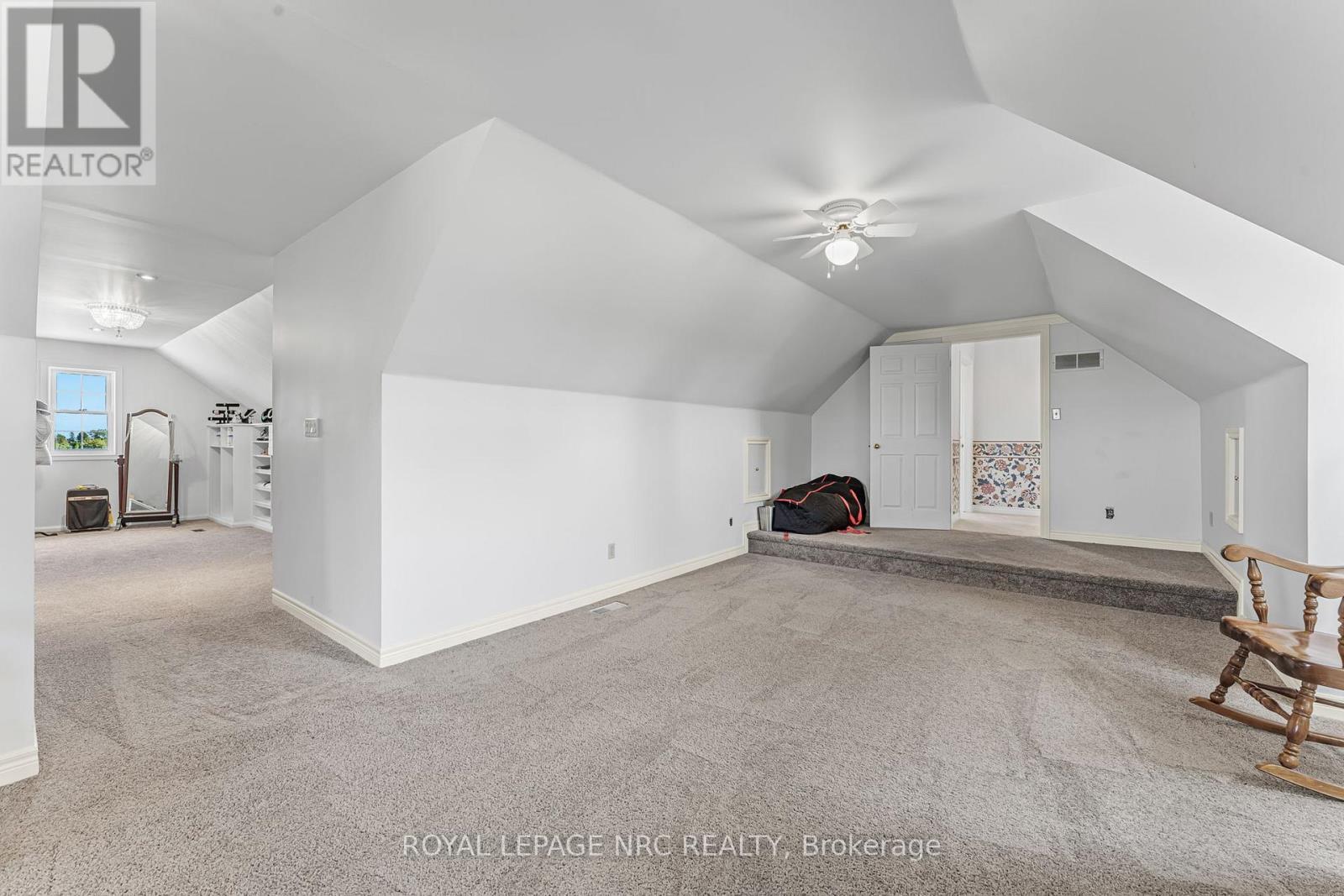 












1053 LINE 3 ROAD

,
Niagara-on-the-Lake (Virgil),




Ontario
L0S1J0

