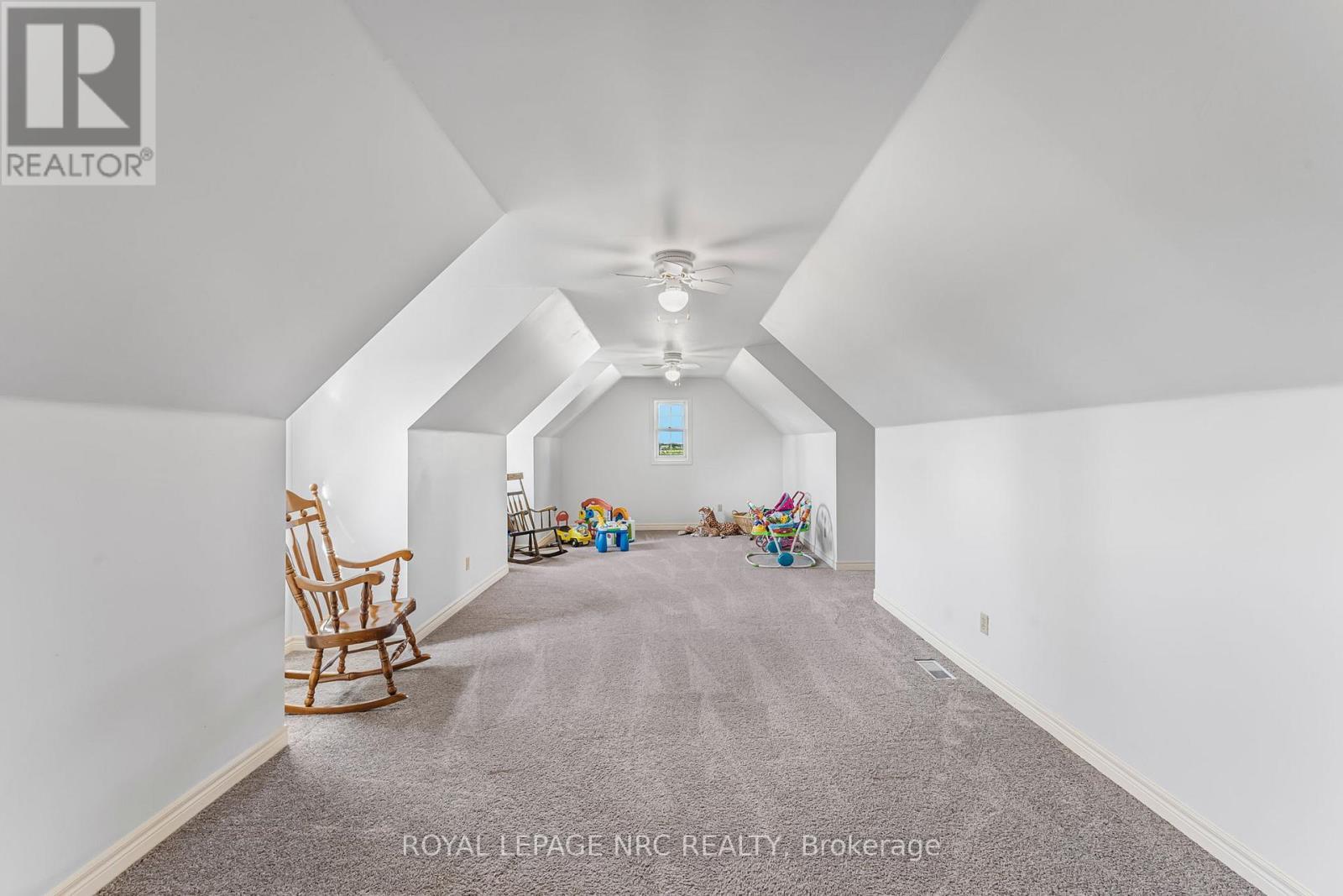 












1053 LINE 3 ROAD

,
Niagara-on-the-Lake (Virgil),




Ontario
L0S1J0

