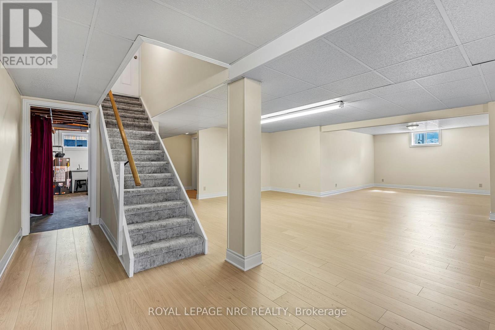 












1053 LINE 3 ROAD

,
Niagara-on-the-Lake (Virgil),




Ontario
L0S1J0

