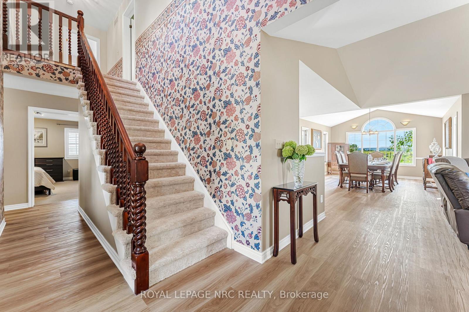 












1053 LINE 3 ROAD

,
Niagara-on-the-Lake (Virgil),




Ontario
L0S1J0

