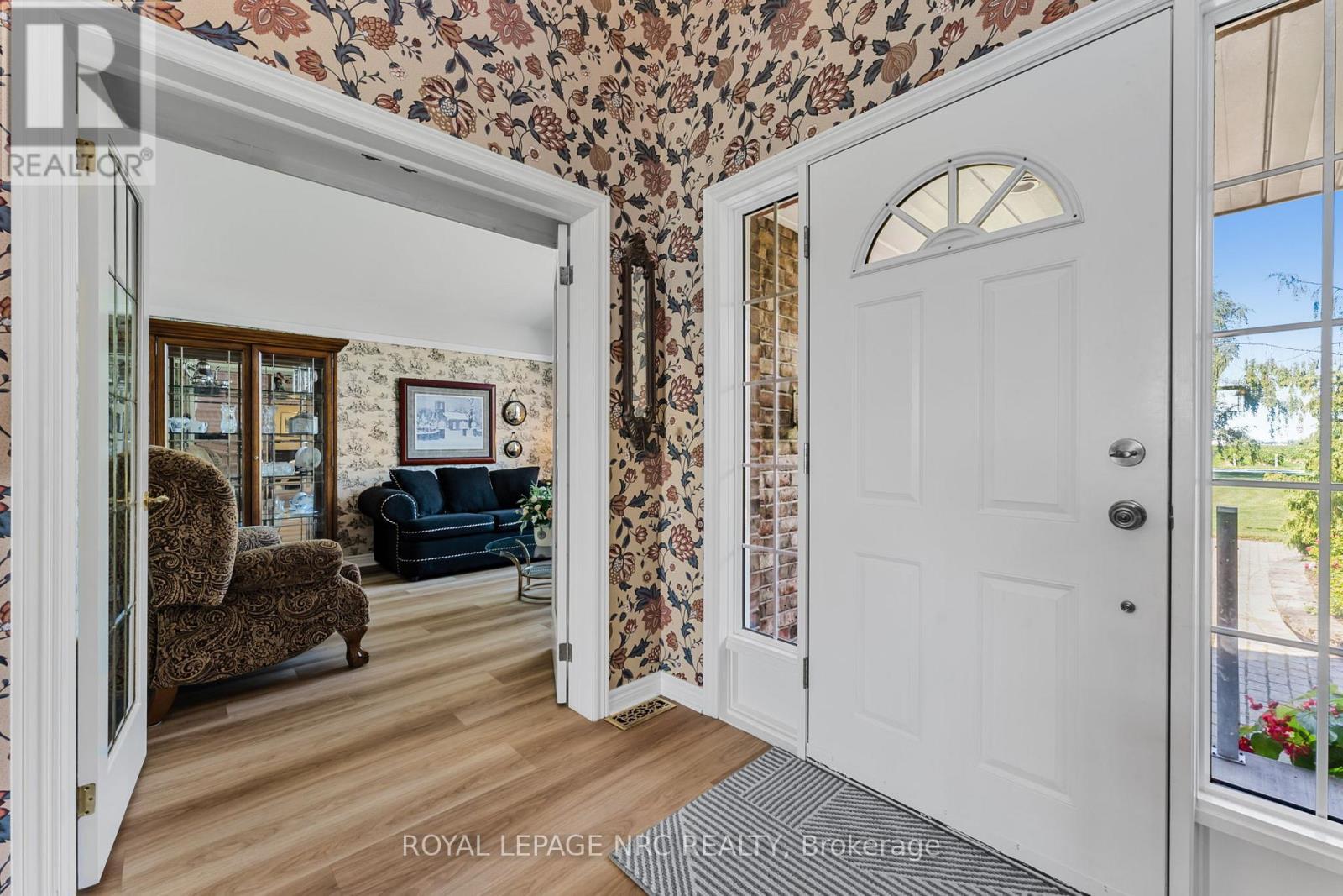 












1053 LINE 3 ROAD

,
Niagara-on-the-Lake (Virgil),




Ontario
L0S1J0

