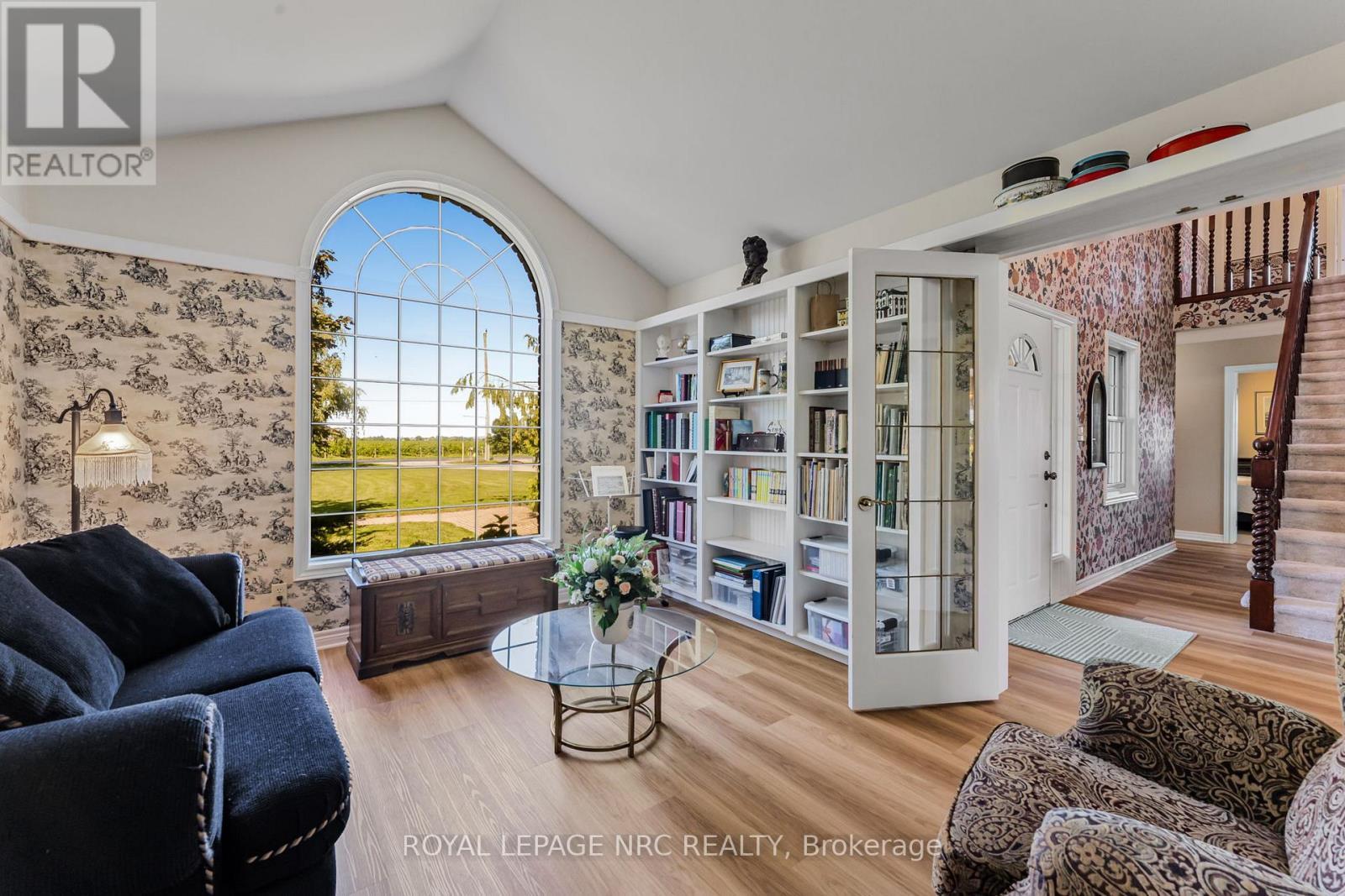 












1053 LINE 3 ROAD

,
Niagara-on-the-Lake (Virgil),




Ontario
L0S1J0

