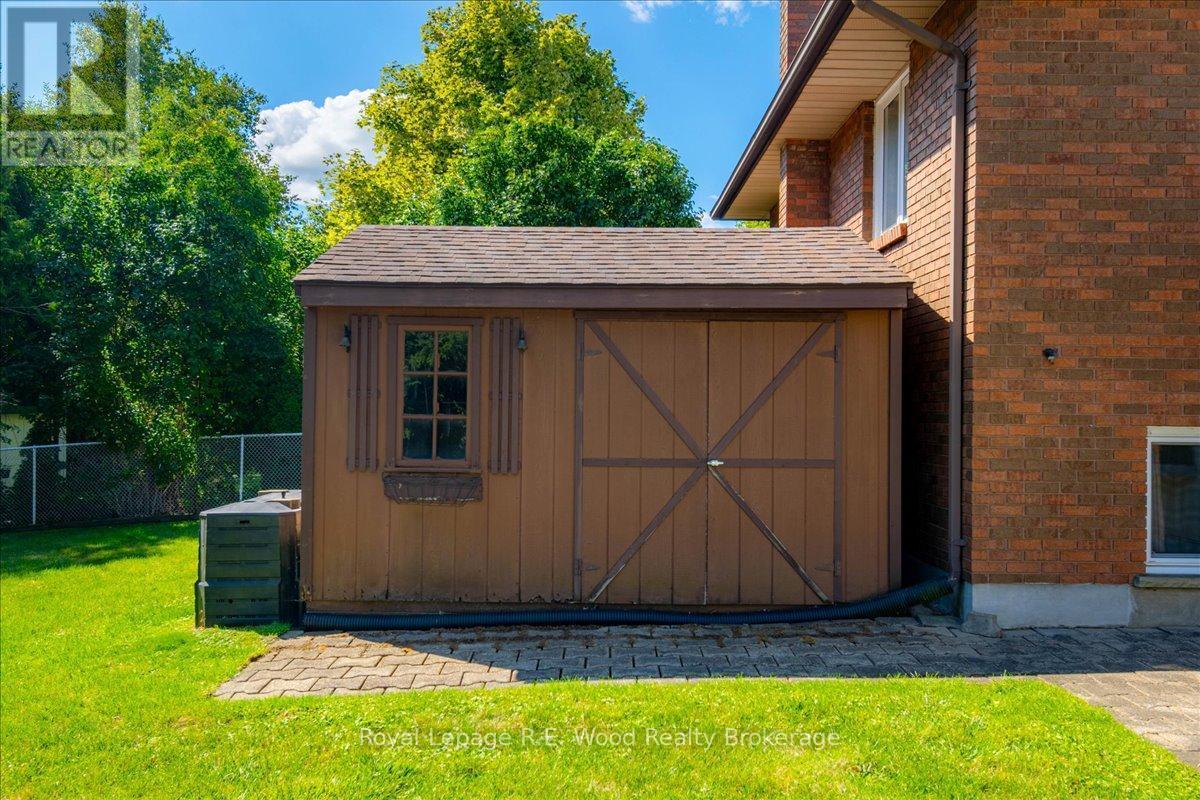 












38 DENRICH AVENUE

,
Tillsonburg,




Ontario
N4G4W1

