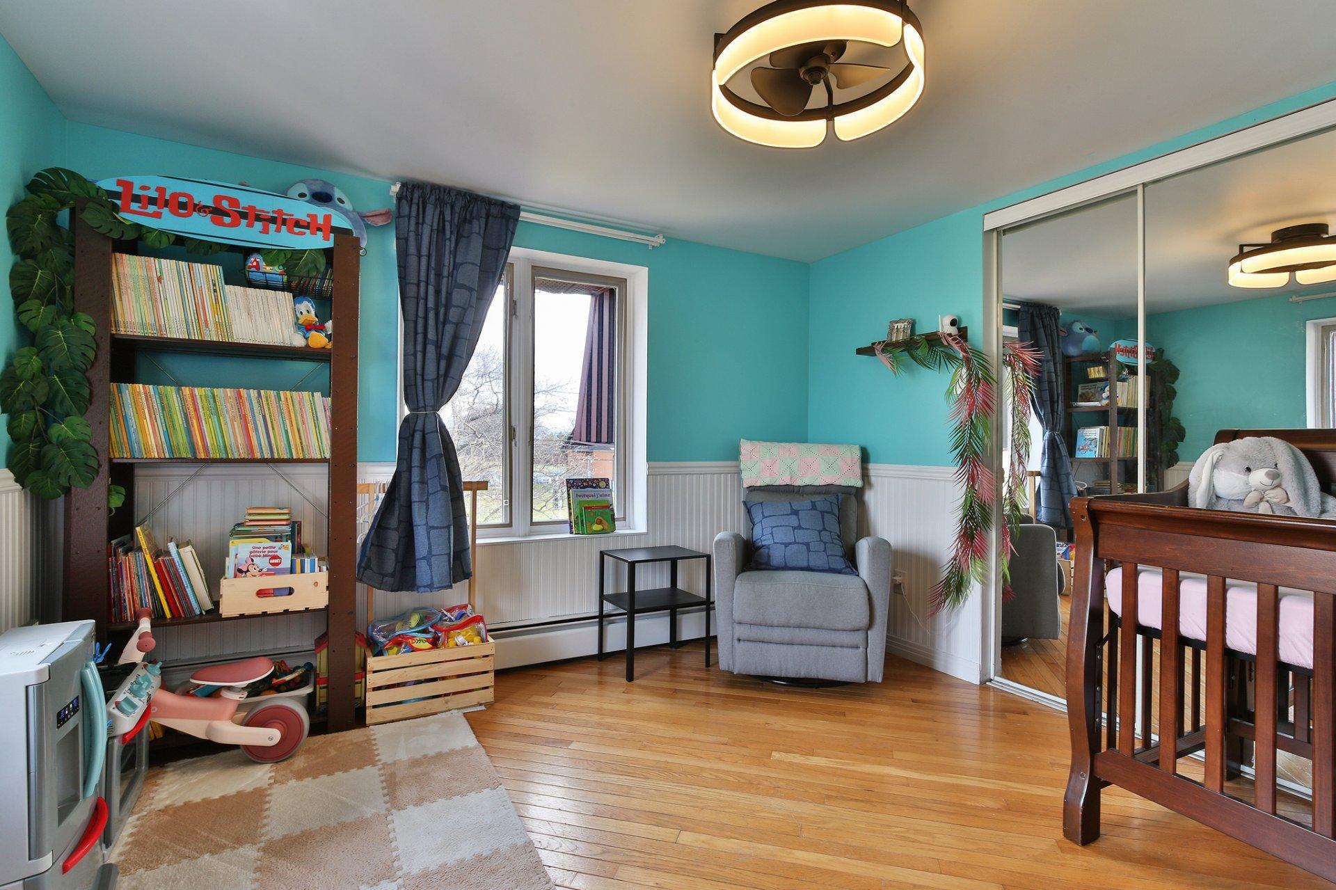 









114


Rue Jacques-Cartier S.

,
Saint-Jean-sur-Richelieu,




QC
J3B6S1

