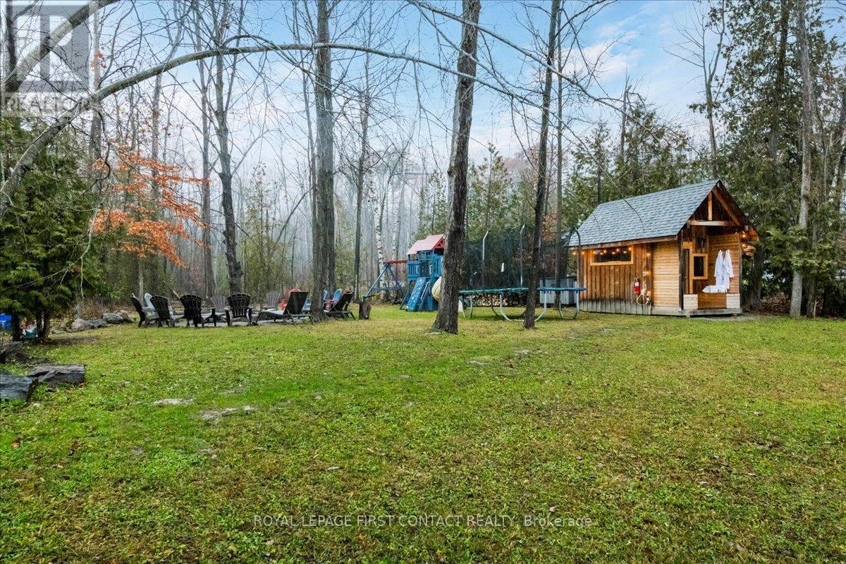 












3500 CRESCENT HARBOUR ROAD

,
Innisfil,




Ontario
L9S2Y8

