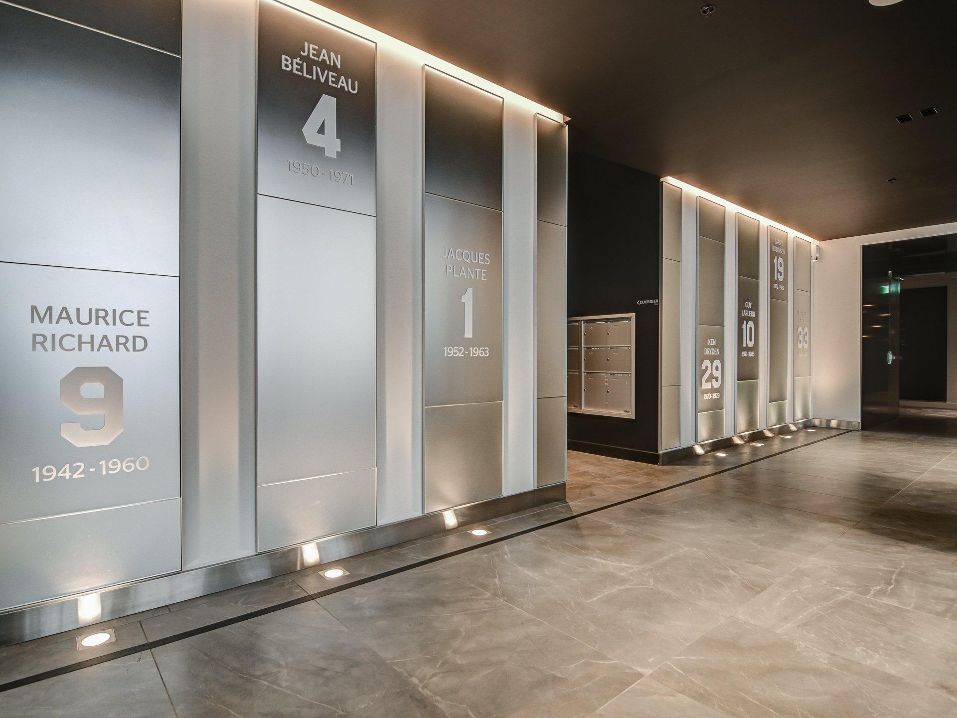 









1188


Rue St-Antoine O.

, 3104,
Montréal (Ville-Marie),




QC
H3C1B4

