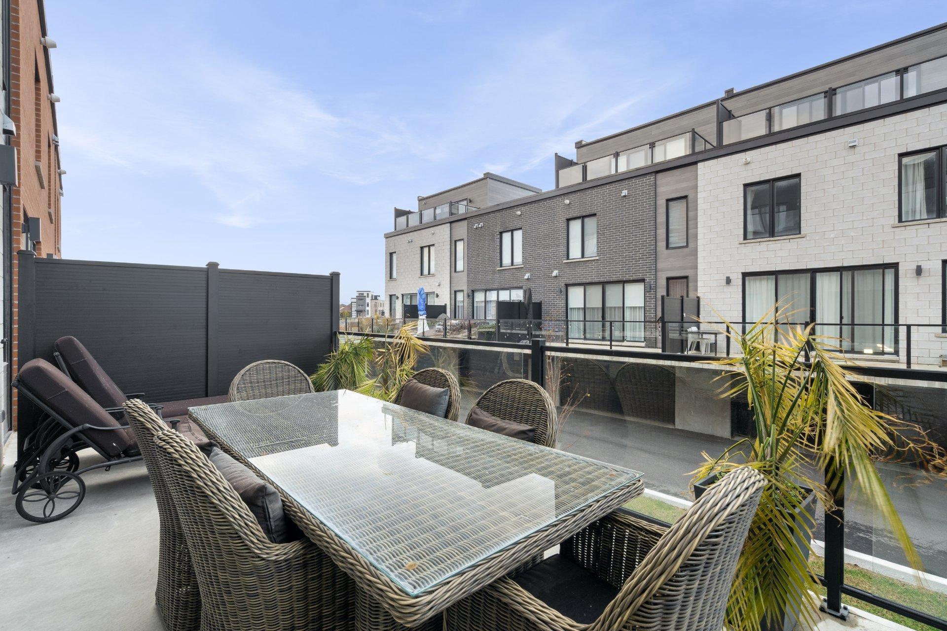 









109


Rue des Marronniers

,
Candiac,




QC
J5R0T5

