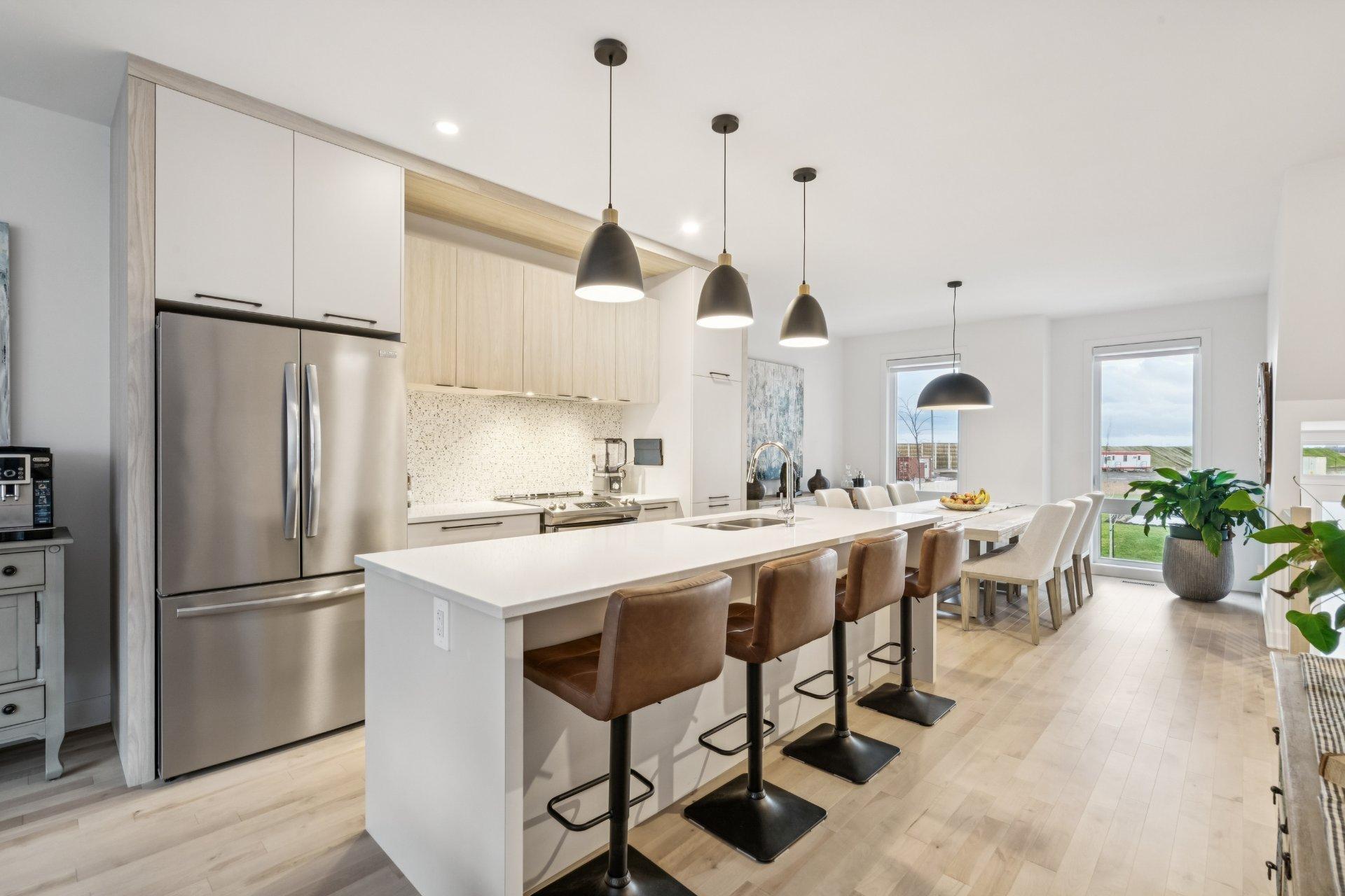 









109


Rue des Marronniers

,
Candiac,




QC
J5R0T5

