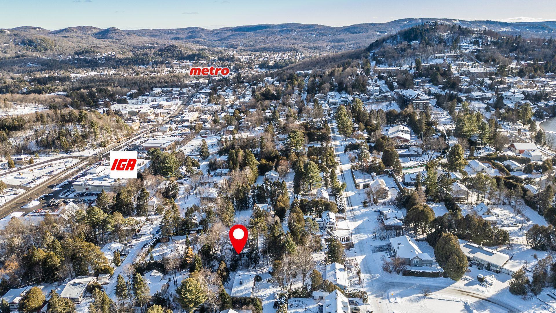 









1387


Rue du Bel-Automne

,
Sainte-Adèle,




QC
J8B2Y1

