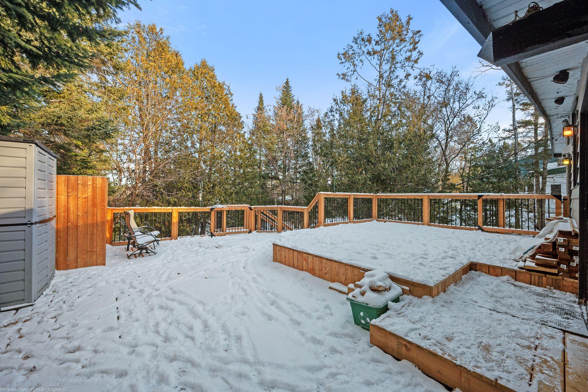 









1387


Rue du Bel-Automne

,
Sainte-Adèle,




QC
J8B2Y1

