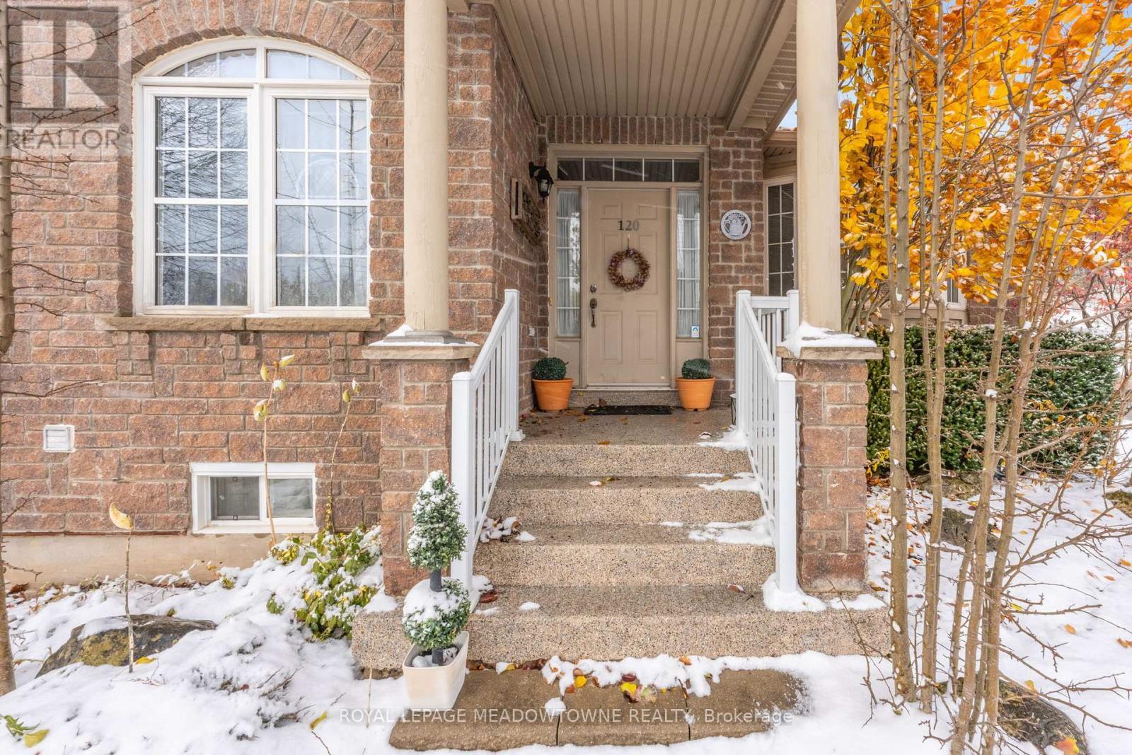 












120 RIDGE ROAD

,
Guelph/Eramosa,




Ontario
N0B2K0

