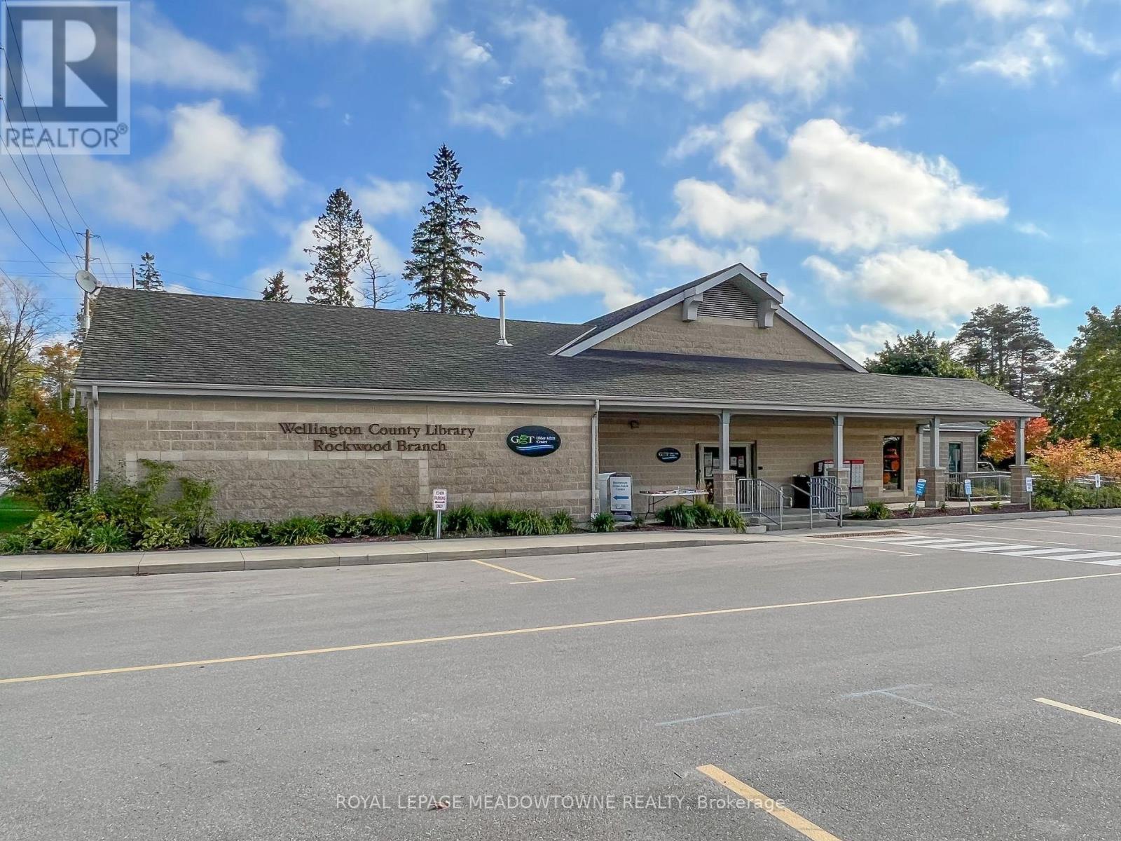 












120 RIDGE ROAD

,
Guelph/Eramosa,




Ontario
N0B2K0

