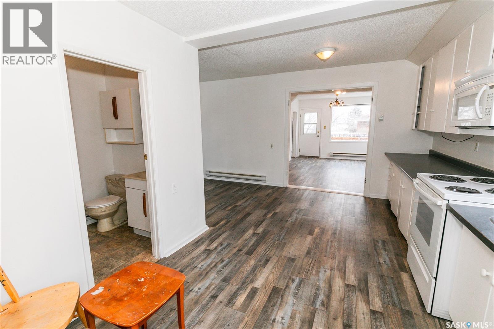 












241 Manitoba AVENUE

,
Kerrobert,




Saskatchewan
S0L1R0

