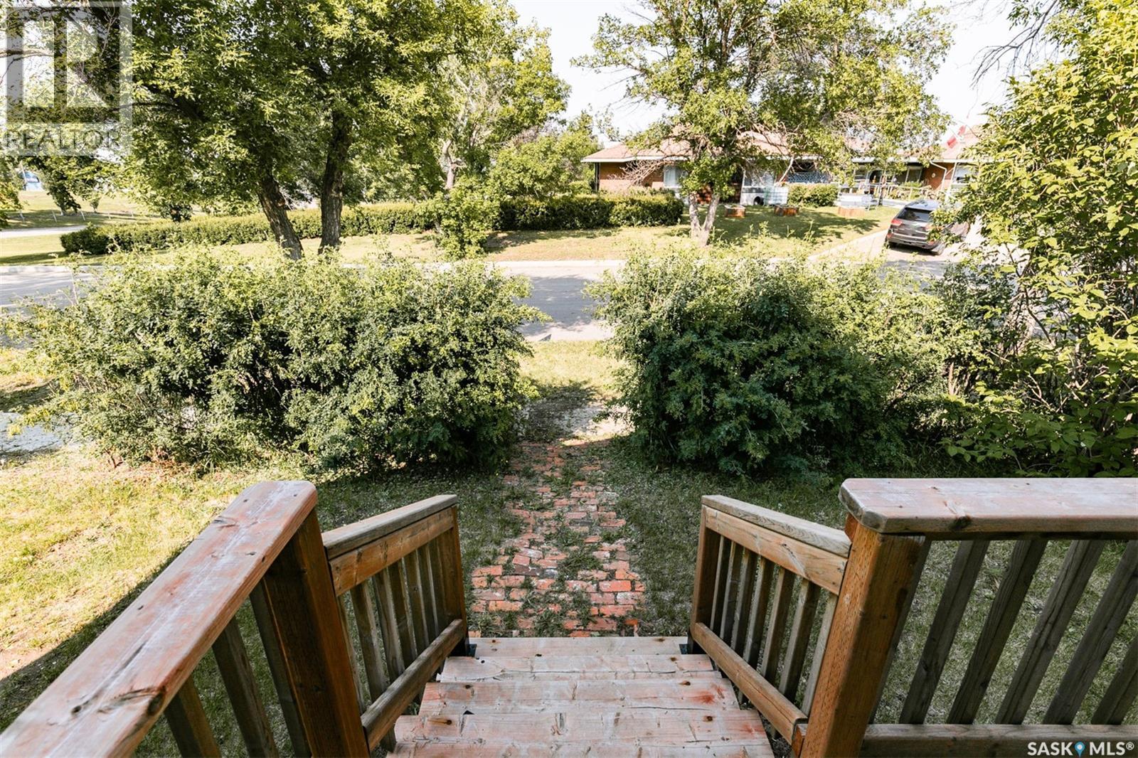 












241 Manitoba AVENUE

,
Kerrobert,




Saskatchewan
S0L1R0

