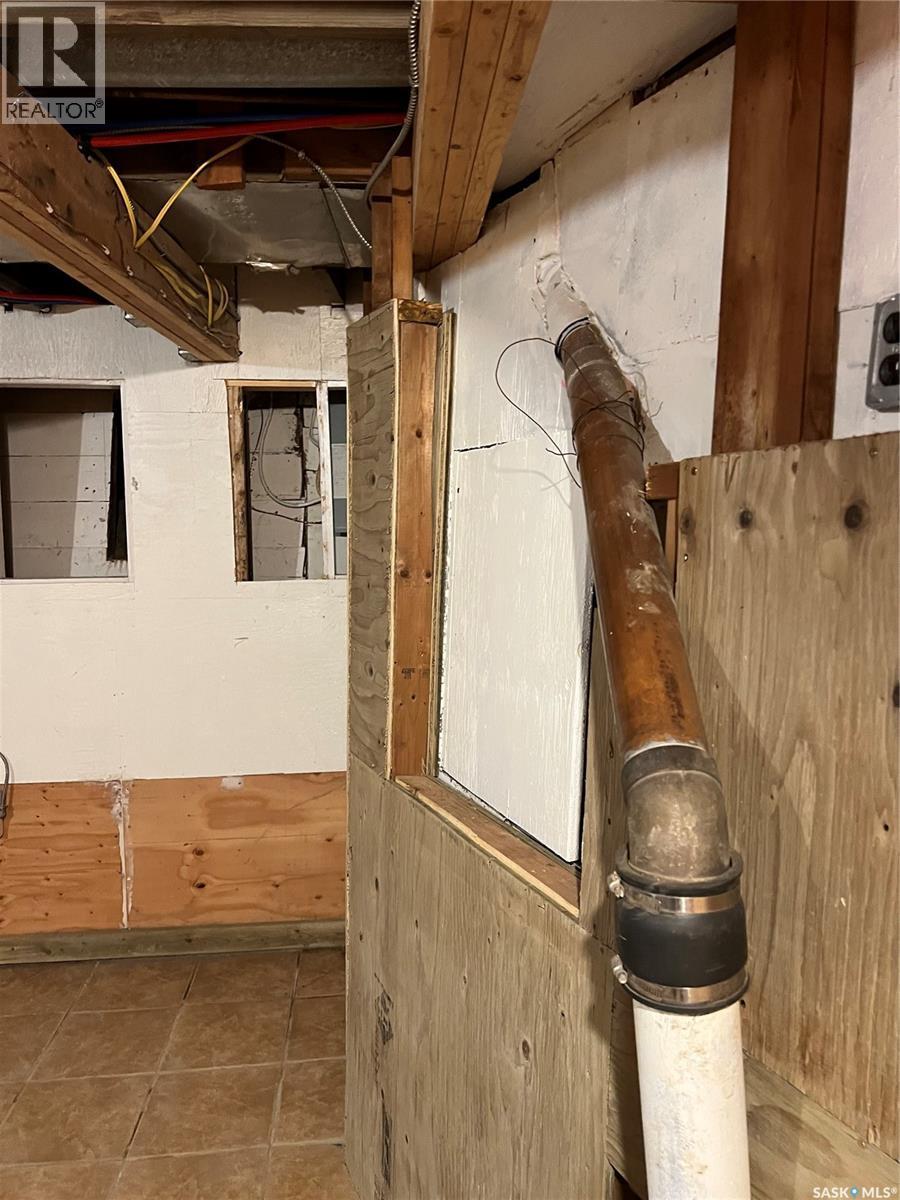 












241 Manitoba AVENUE

,
Kerrobert,




Saskatchewan
S0L1R0

