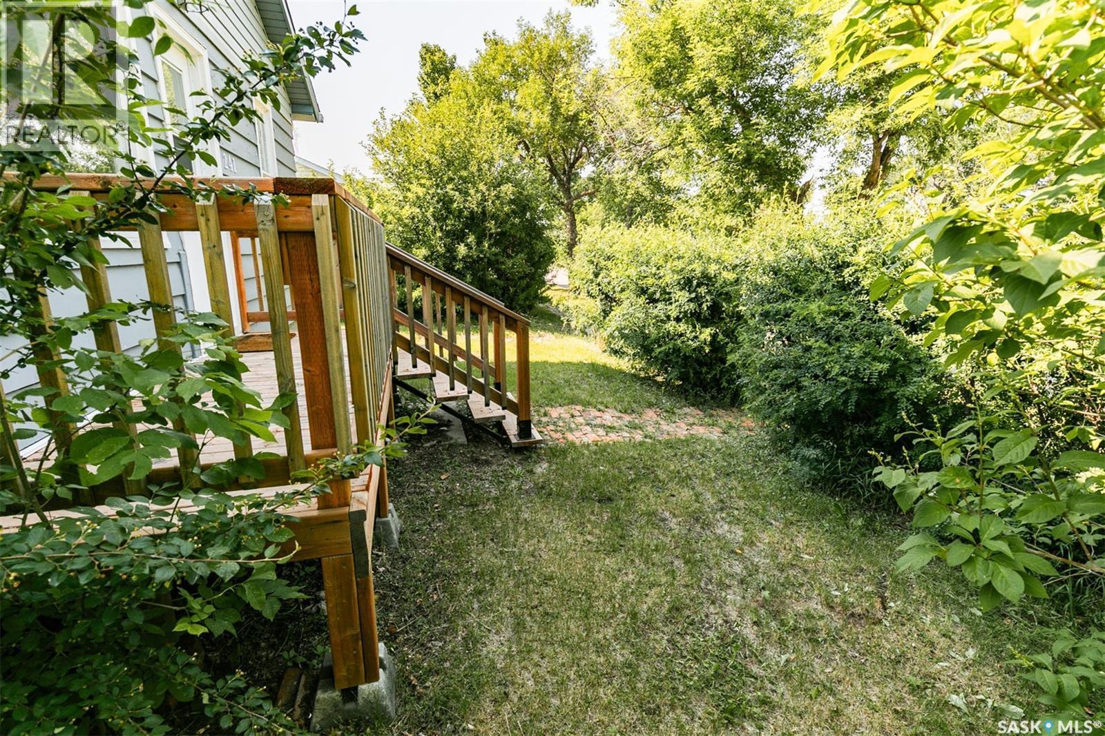 












241 Manitoba AVENUE

,
Kerrobert,




Saskatchewan
S0L1R0

