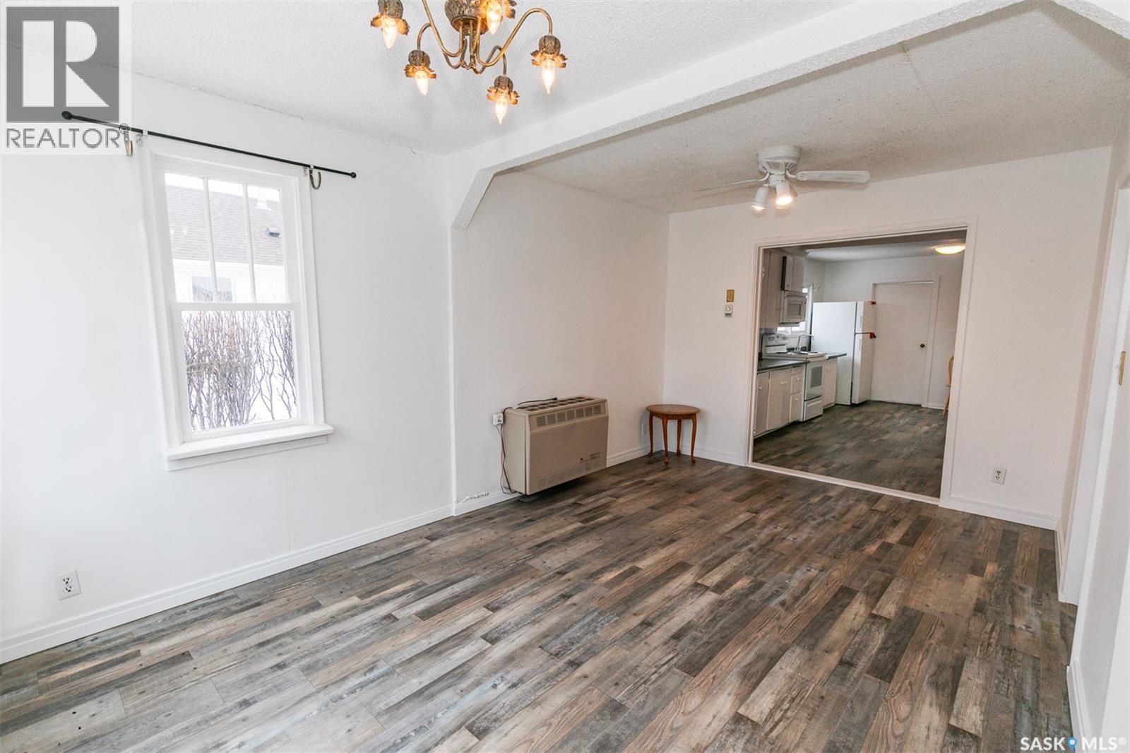 












241 Manitoba AVENUE

,
Kerrobert,




Saskatchewan
S0L1R0

