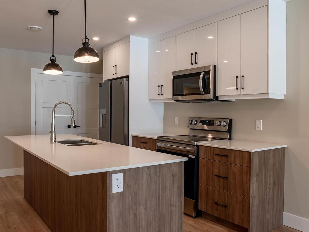 












127 Kent Road

,
Lower Truro,




NS
B6L 1L2

