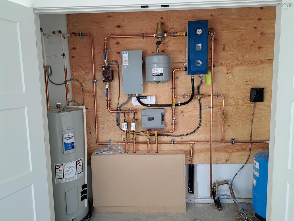 












127 Kent Road

,
Lower Truro,




NS
B6L 1L2

