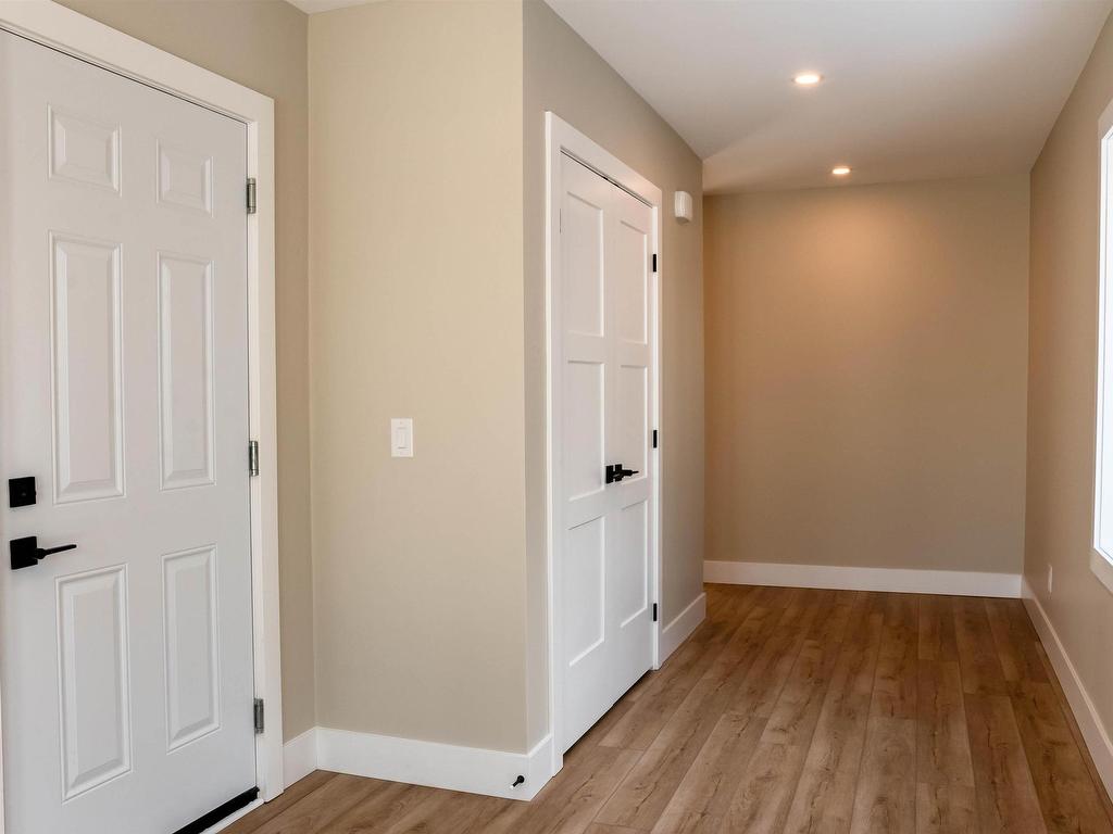 












127 Kent Road

,
Lower Truro,




NS
B6L 1L2

