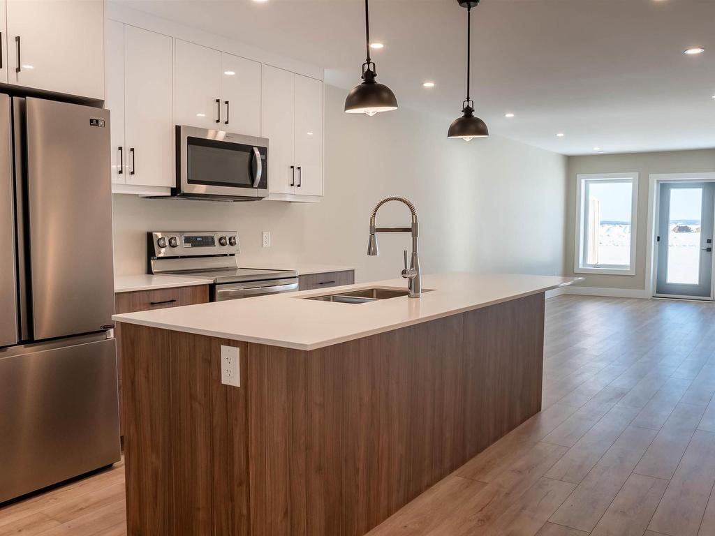 












127 Kent Road

,
Lower Truro,




NS
B6L 1L2

