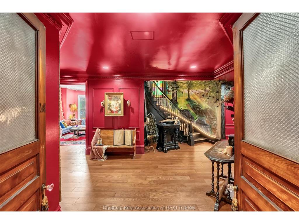 









620


Cross

Street,
Dresden,




ON
N0P 1M0

