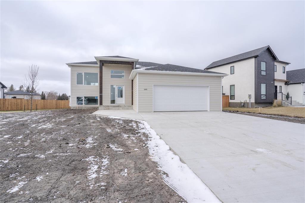 












649 Sand Piper Trail

,
Landmark,




Manitoba
R0A0X0

