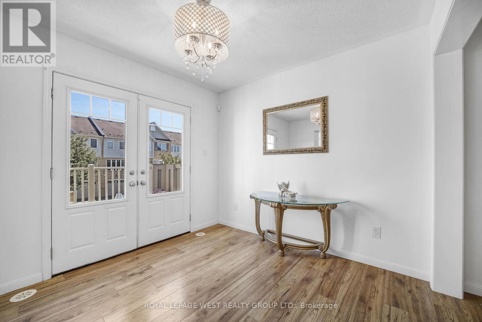 












551 PHARO

,
Milton,




Ontario
L9T8H6

