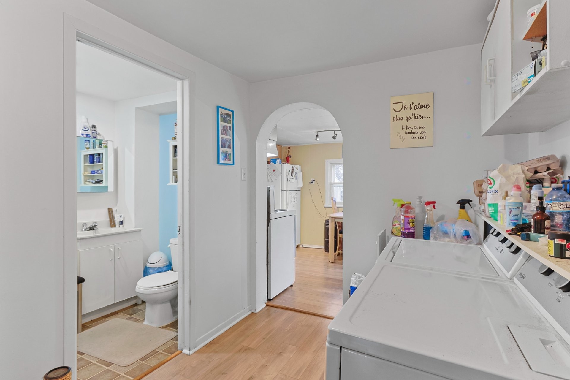 









193


Rue du Marché

,
Salaberry-de-Valleyfield,




QC
J6T1R7

