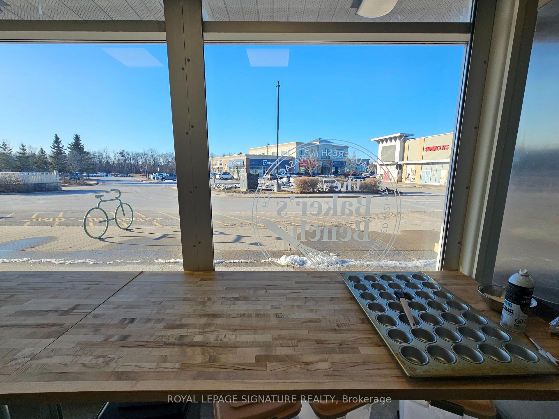 









321


Main

Street, F1,
Wasaga Beach,




ON
L9Z 0B6

