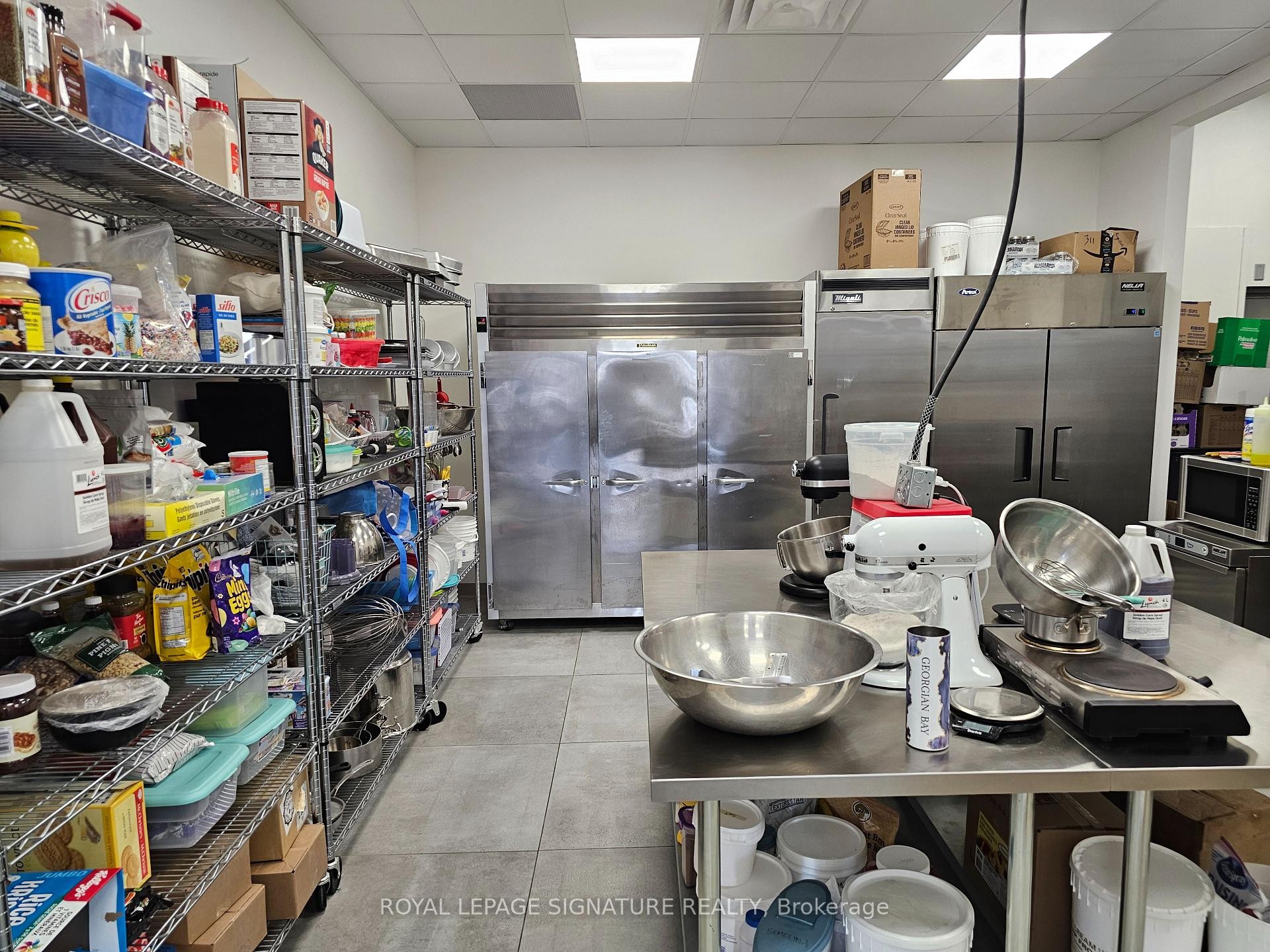 









321


Main

Street, F1,
Wasaga Beach,




ON
L9Z 0B6

